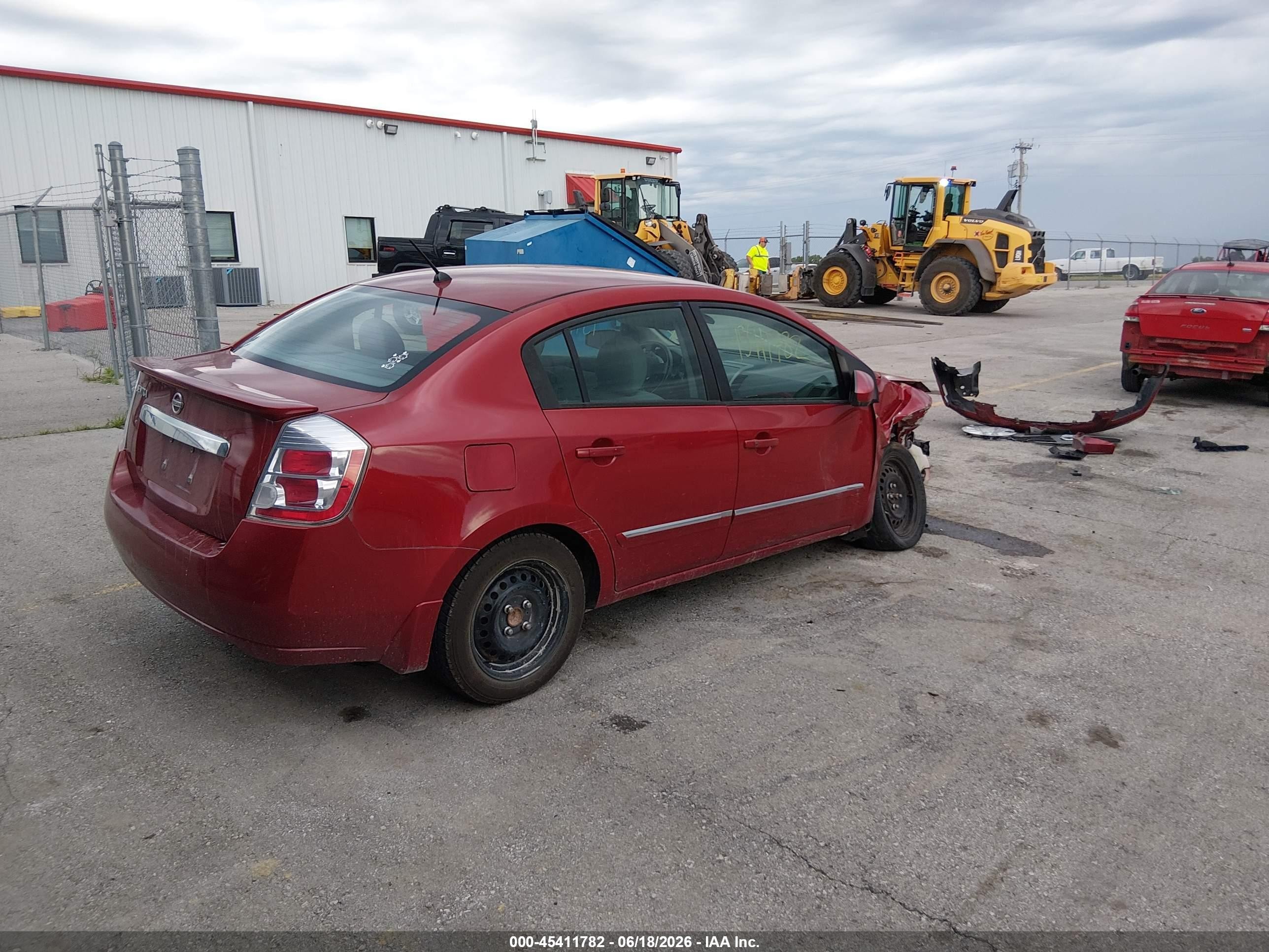 2011 Nissan Sentra 2.0s Red vin: 3N1AB6AP7BL627476