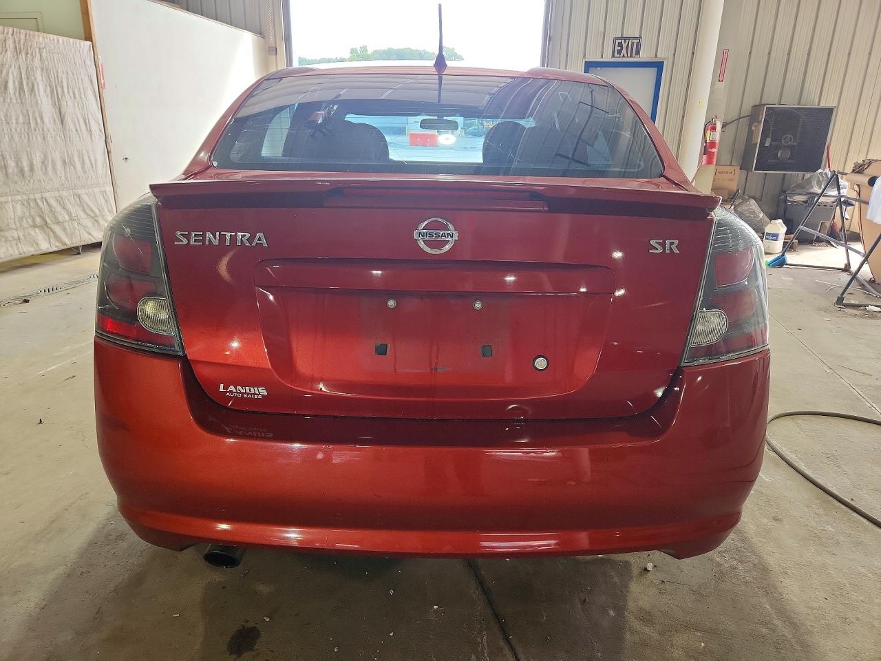 2011 Nissan Sentra 2.0 Red vin: 3N1AB6AP7BL639370