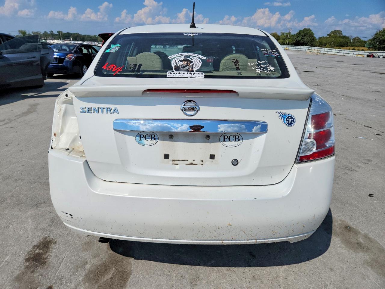 2011 Nissan Sentra 2.0 White vin: 3N1AB6AP7BL654323