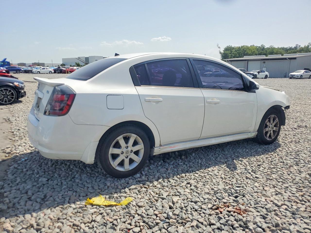 2011 Nissan Sentra 2.0 White vin: 3N1AB6AP7BL669663