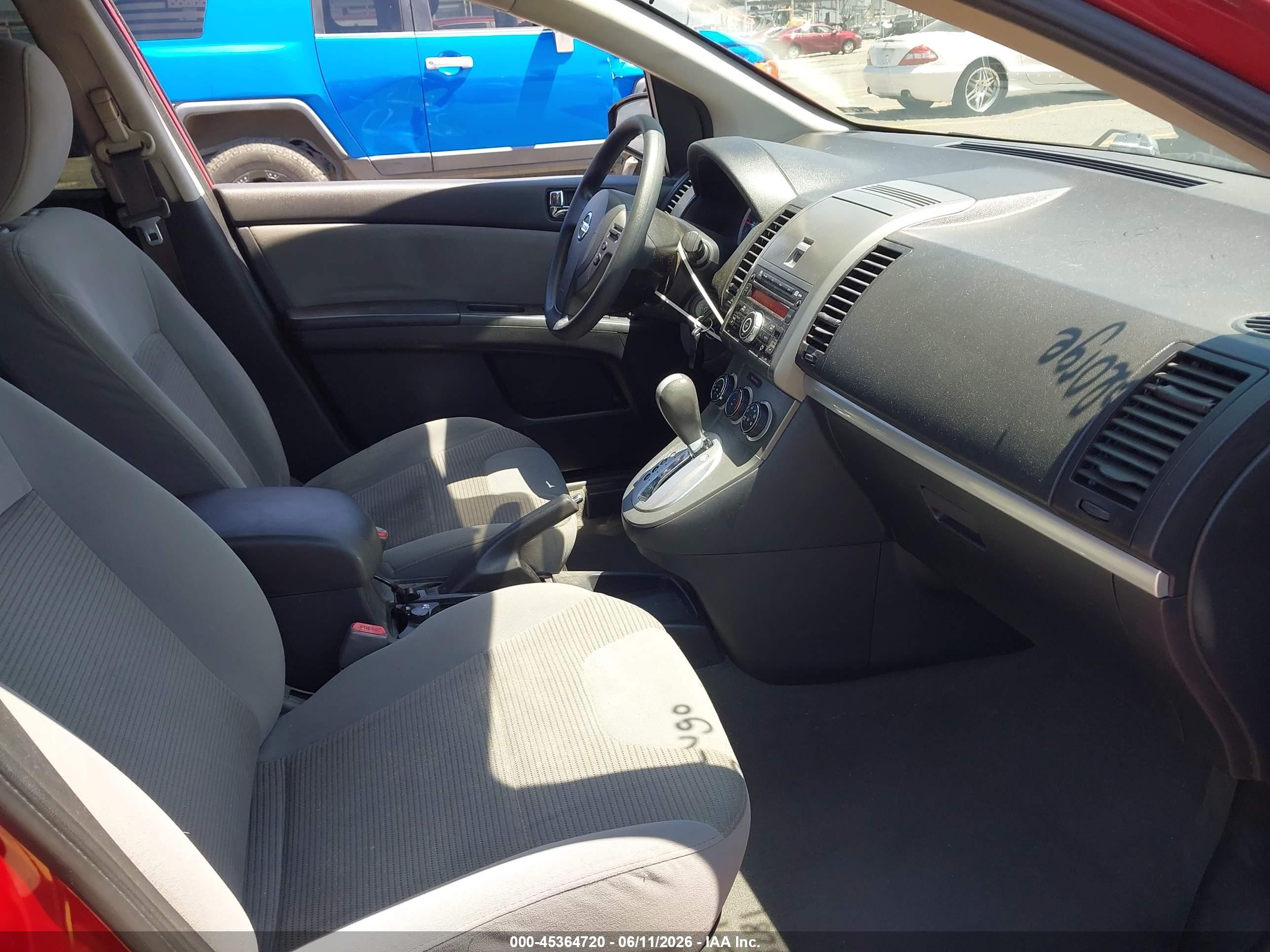 2011 Nissan Sentra 2.0s Темно-бордовый vin: 3N1AB6AP7BL682784