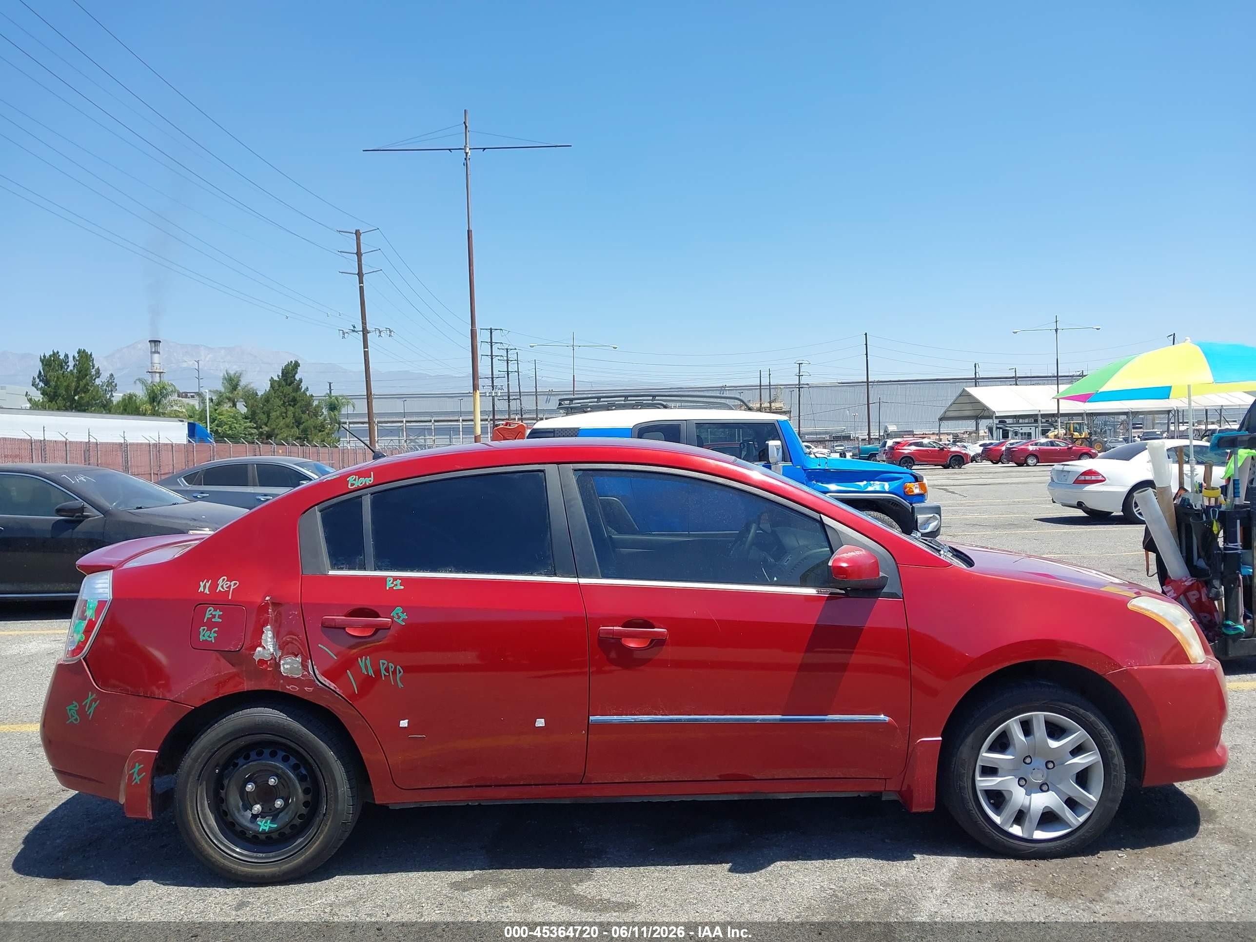 2011 Nissan Sentra 2.0s Темно-бордовый vin: 3N1AB6AP7BL682784
