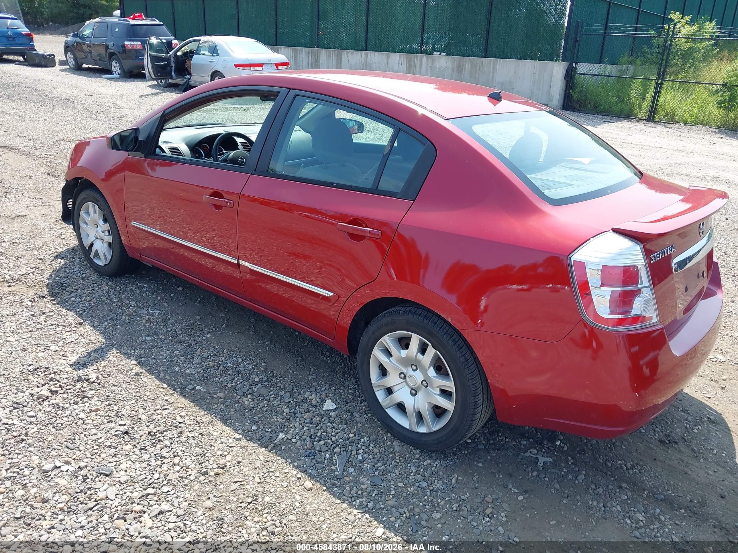 2011 Nissan Sentra 2.0s Red vin: 3N1AB6AP7BL684812