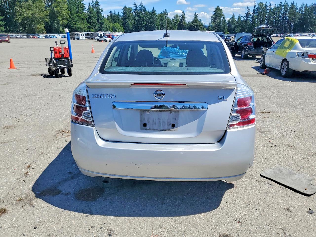 2011 Nissan Sentra 2.0 Silver vin: 3N1AB6AP7BL701785