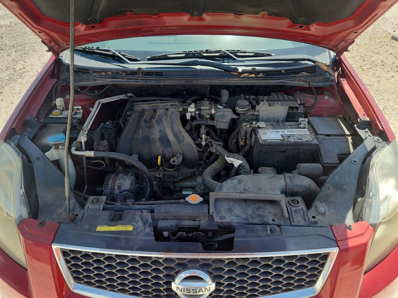 2011 Nissan Sentra 2.0 Красный vin: 3N1AB6AP7BL702984