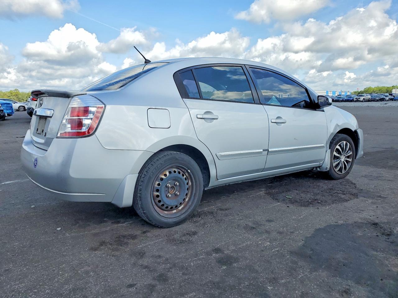 2011 Nissan Sentra 2.0 Silver vin: 3N1AB6AP7BL730087