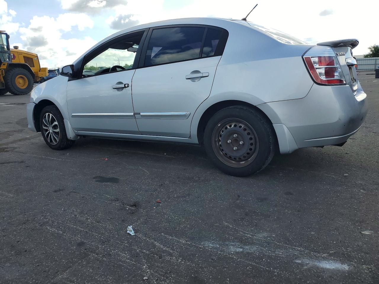 2011 Nissan Sentra 2.0 Silver vin: 3N1AB6AP7BL730087