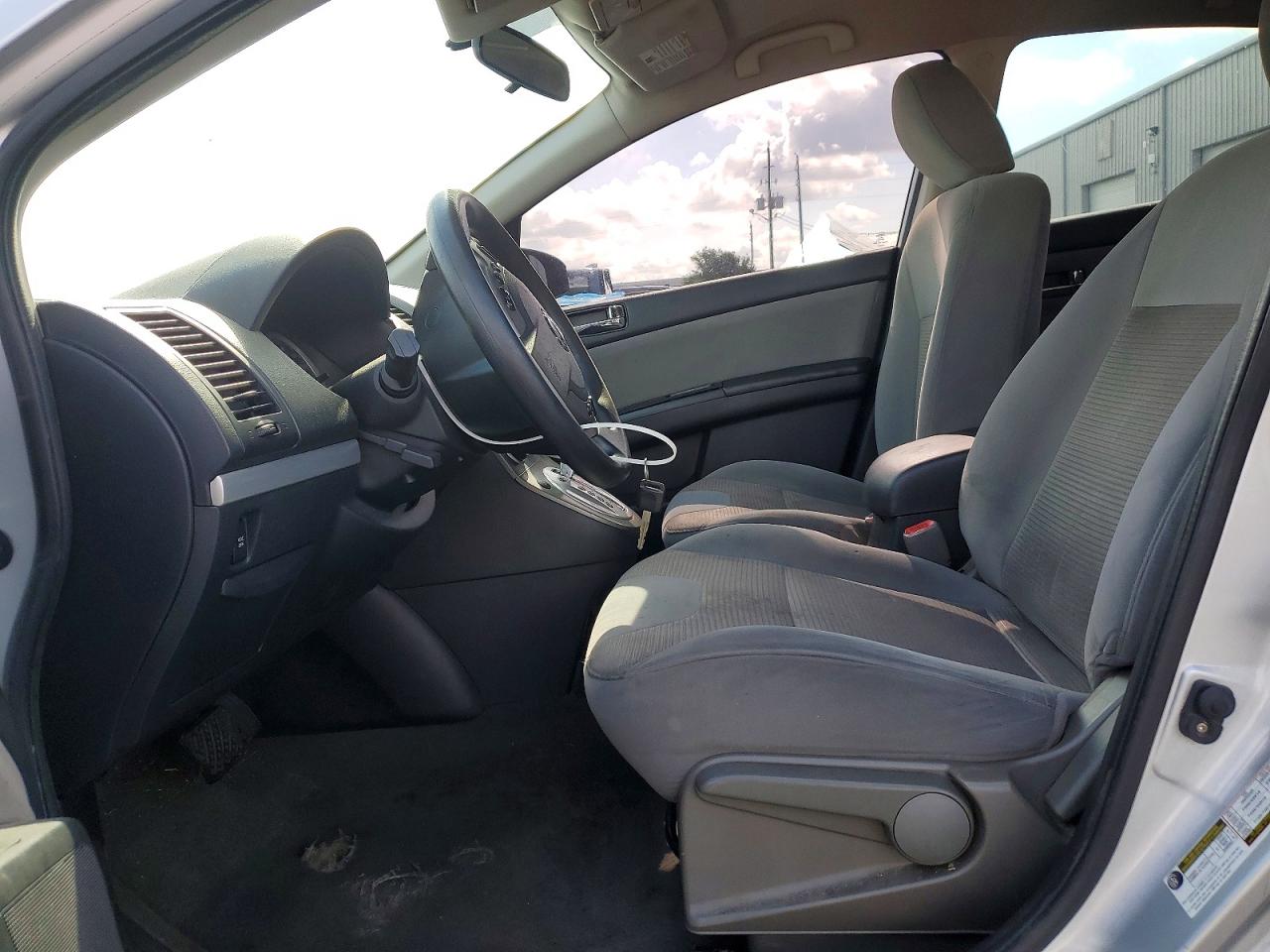 2011 Nissan Sentra 2.0 Silver vin: 3N1AB6AP7BL730087