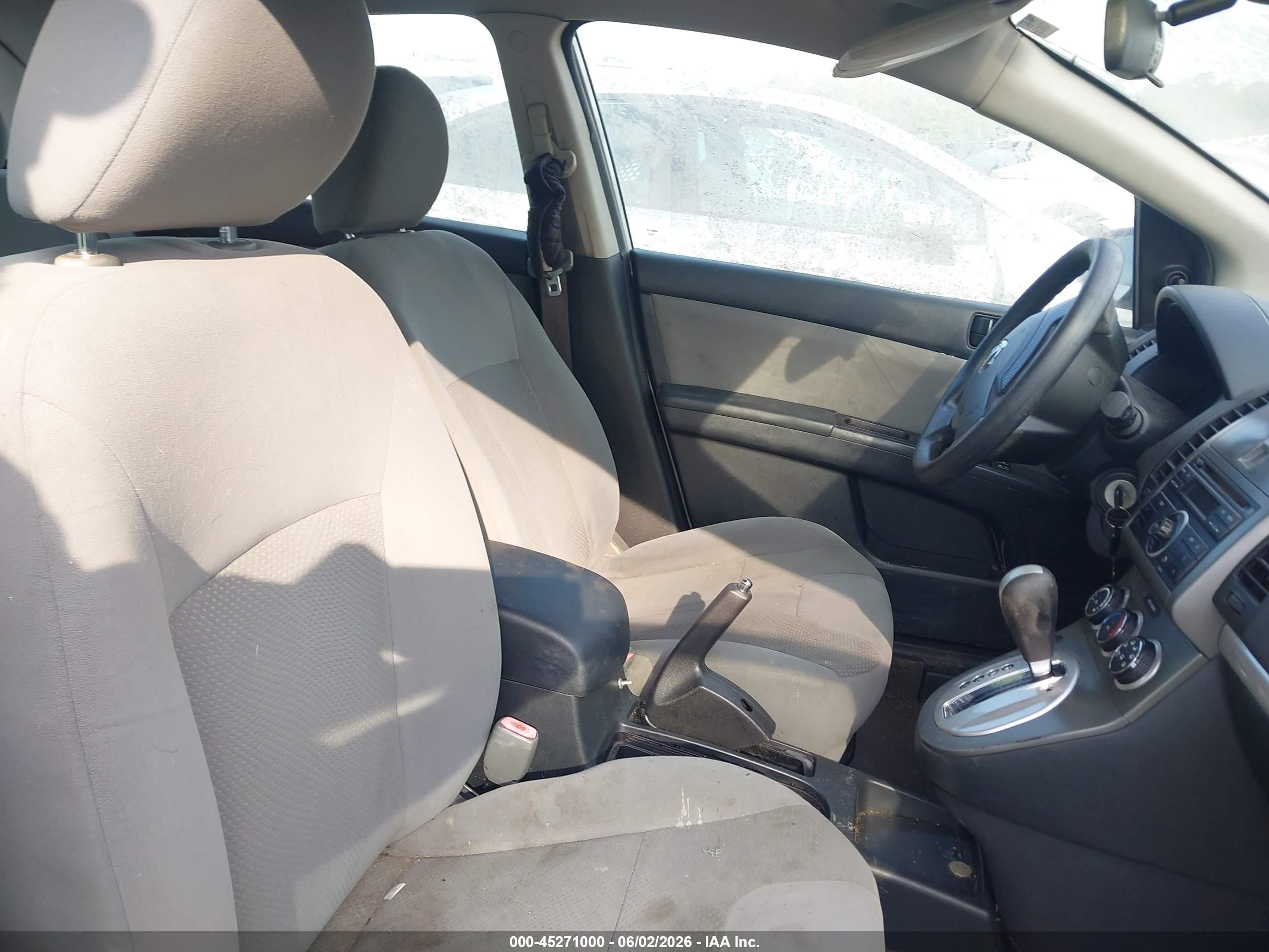 2012 Nissan Sentra 2.0 Silver vin: 3N1AB6AP7CL629603