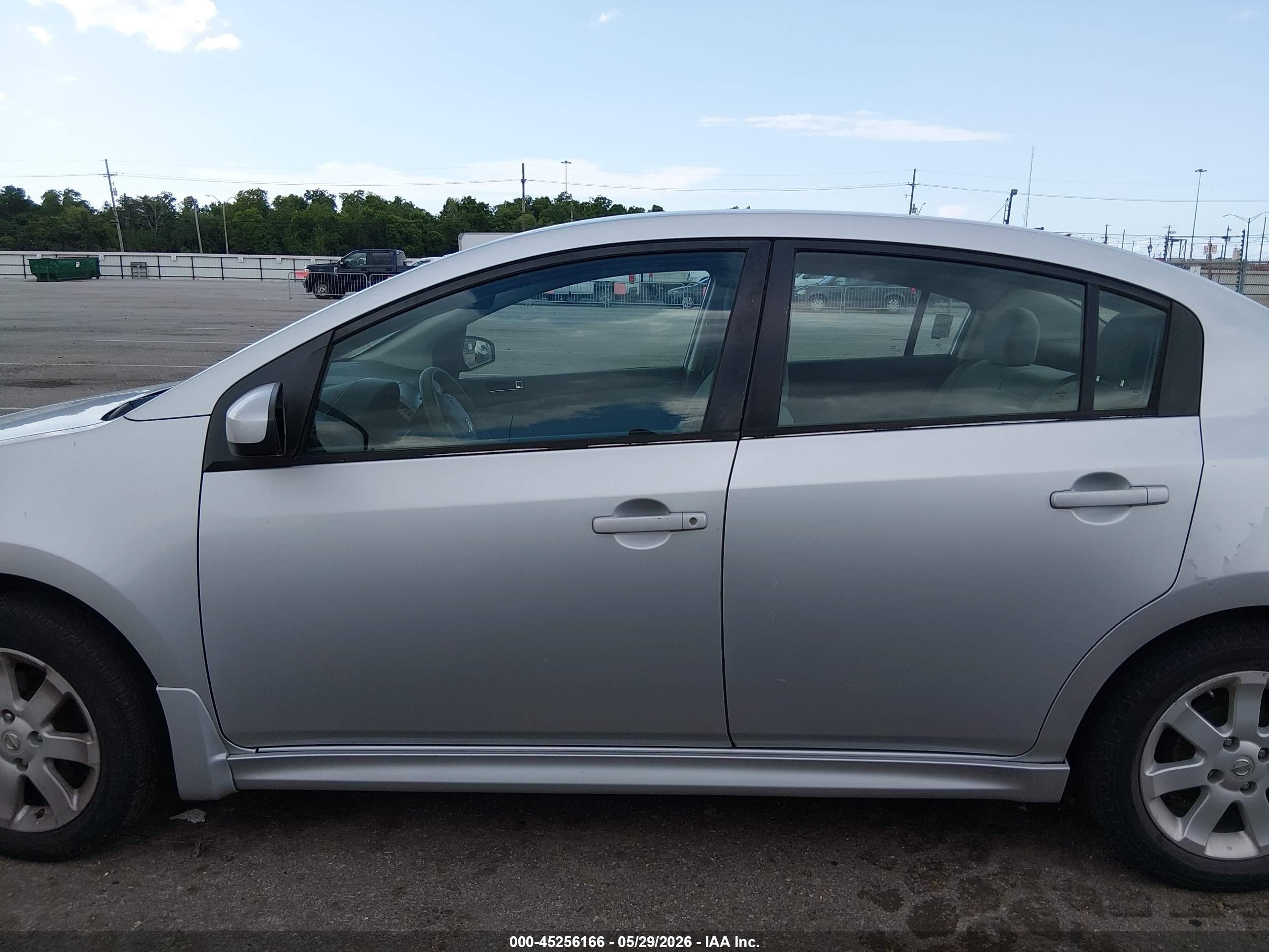 2012 Nissan Sentra 2.0 Sr Silver vin: 3N1AB6AP7CL669583