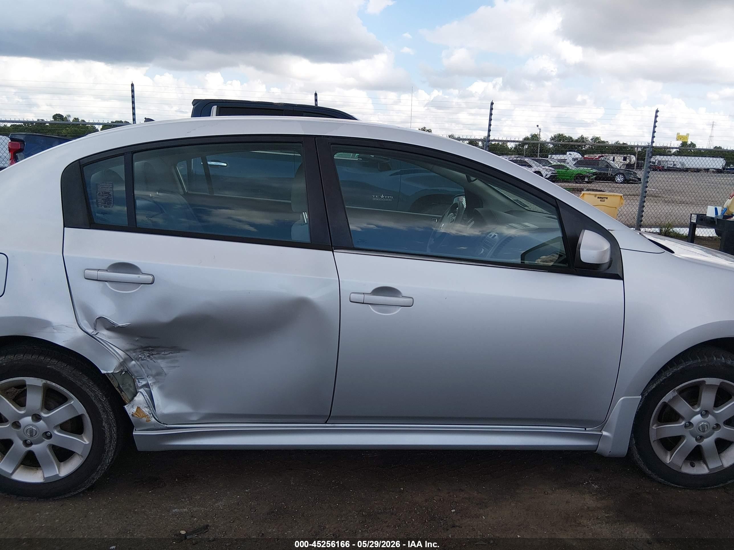 2012 Nissan Sentra 2.0 Sr Silver vin: 3N1AB6AP7CL669583