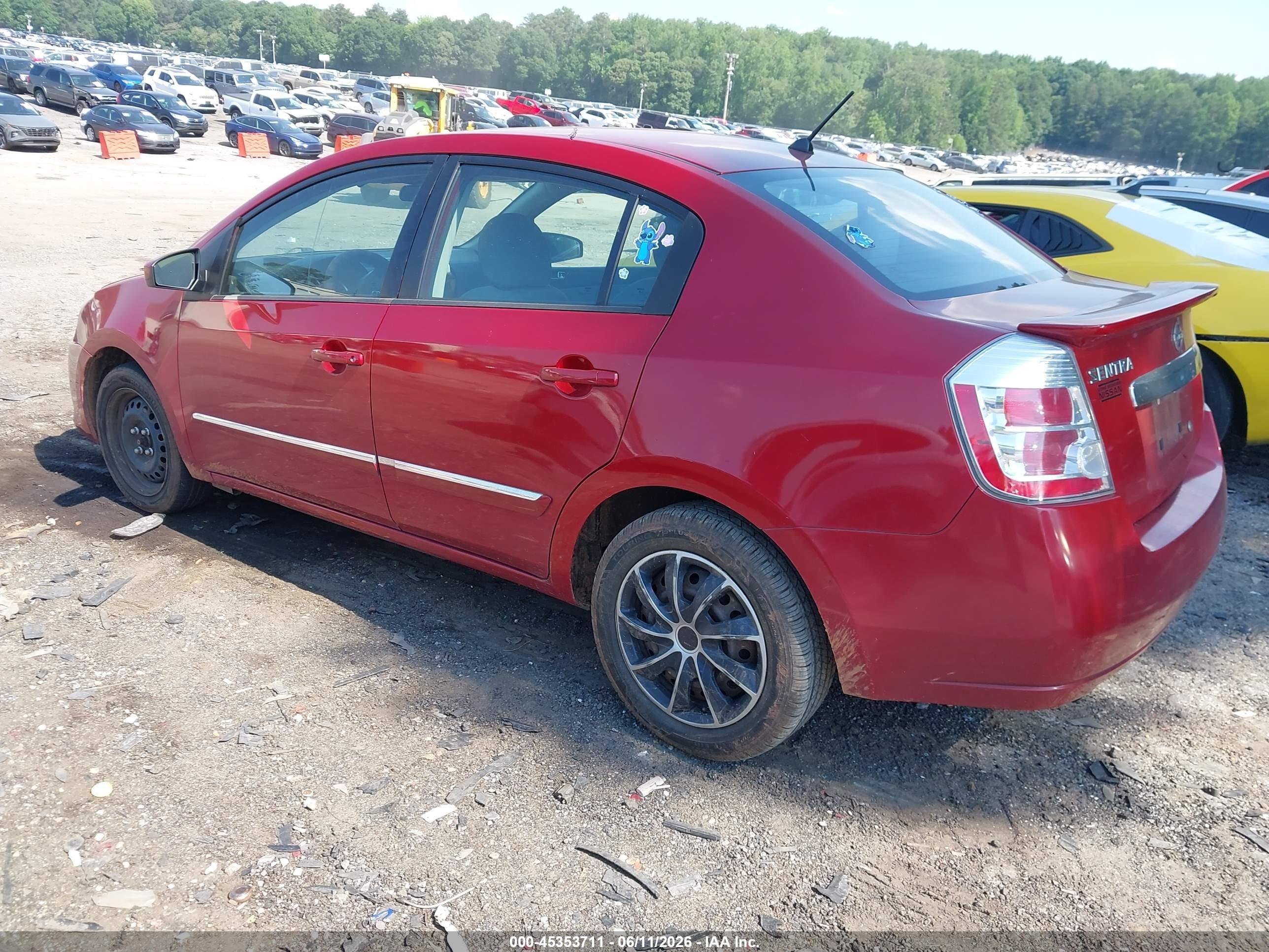 2012 Nissan Sentra 2.0 S Red vin: 3N1AB6AP7CL717681