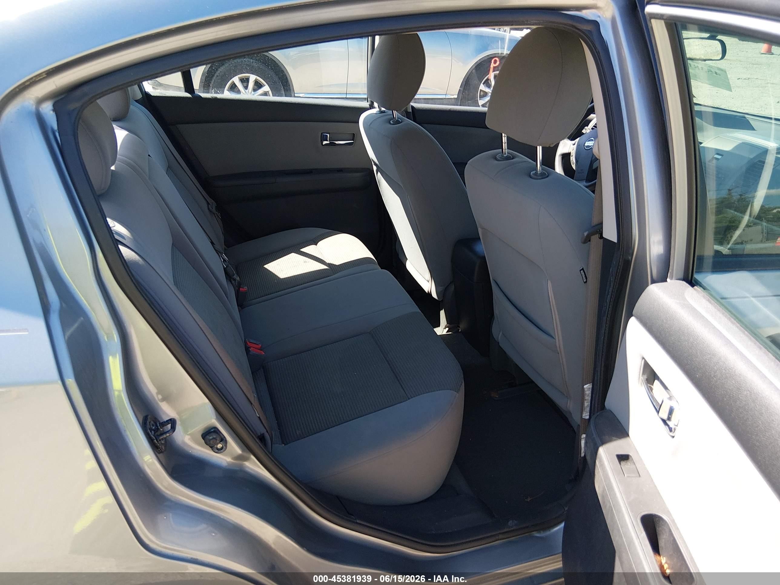 2012 Nissan Sentra 2.0 S Gray vin: 3N1AB6AP7CL730107