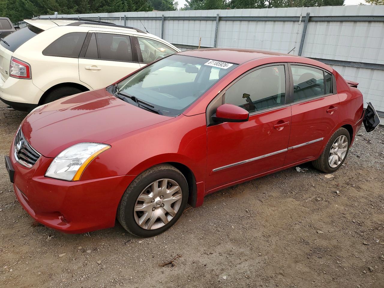 2012 Nissan Sentra 2.0 Red vin: 3N1AB6AP7CL747277