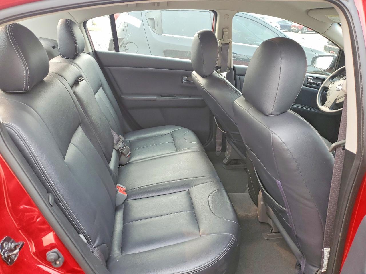 2012 Nissan Sentra 2.0 Red vin: 3N1AB6AP7CL747277