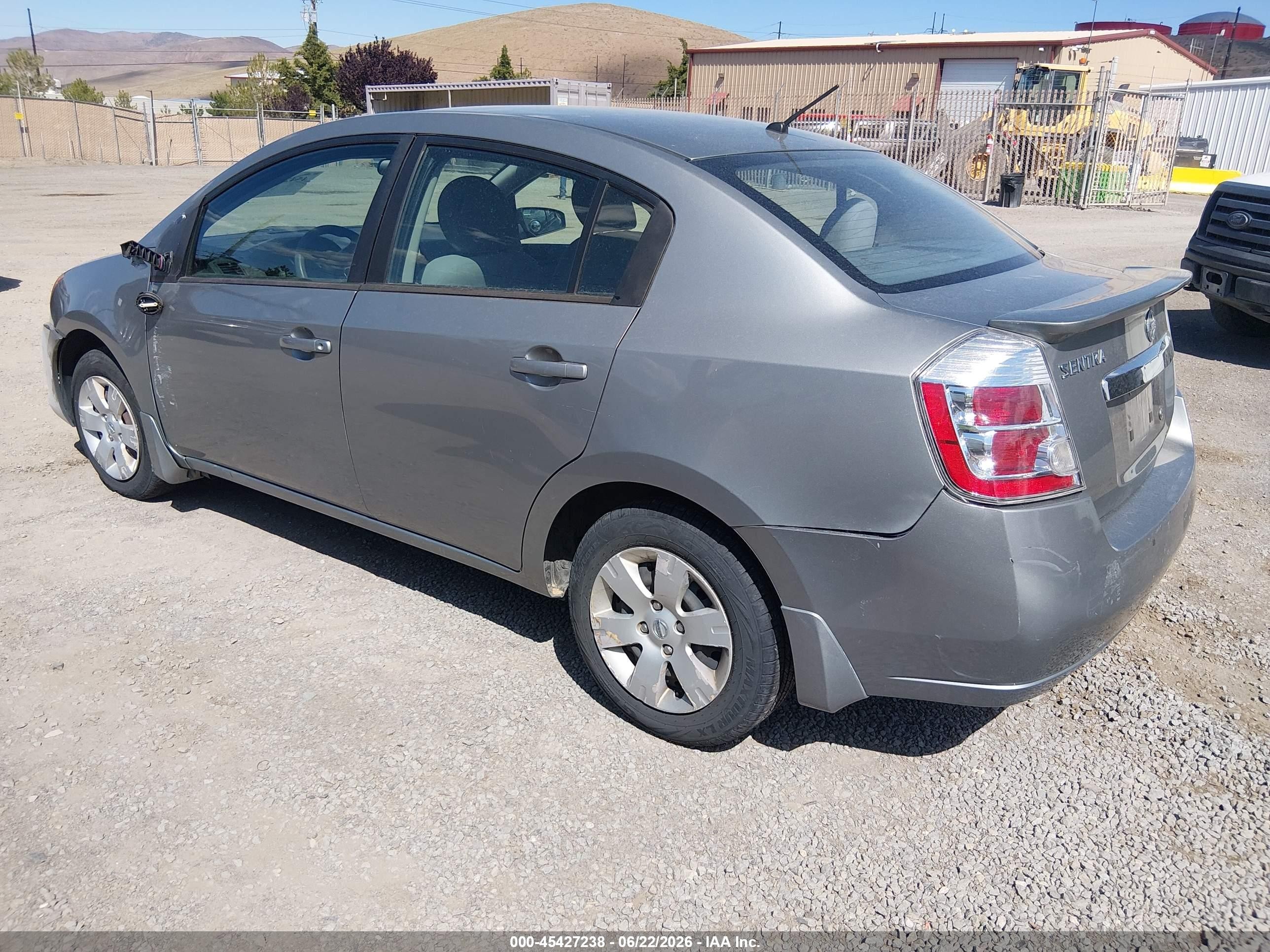 2012 Nissan Sentra 2.0 Gray vin: 3N1AB6AP7CL755539
