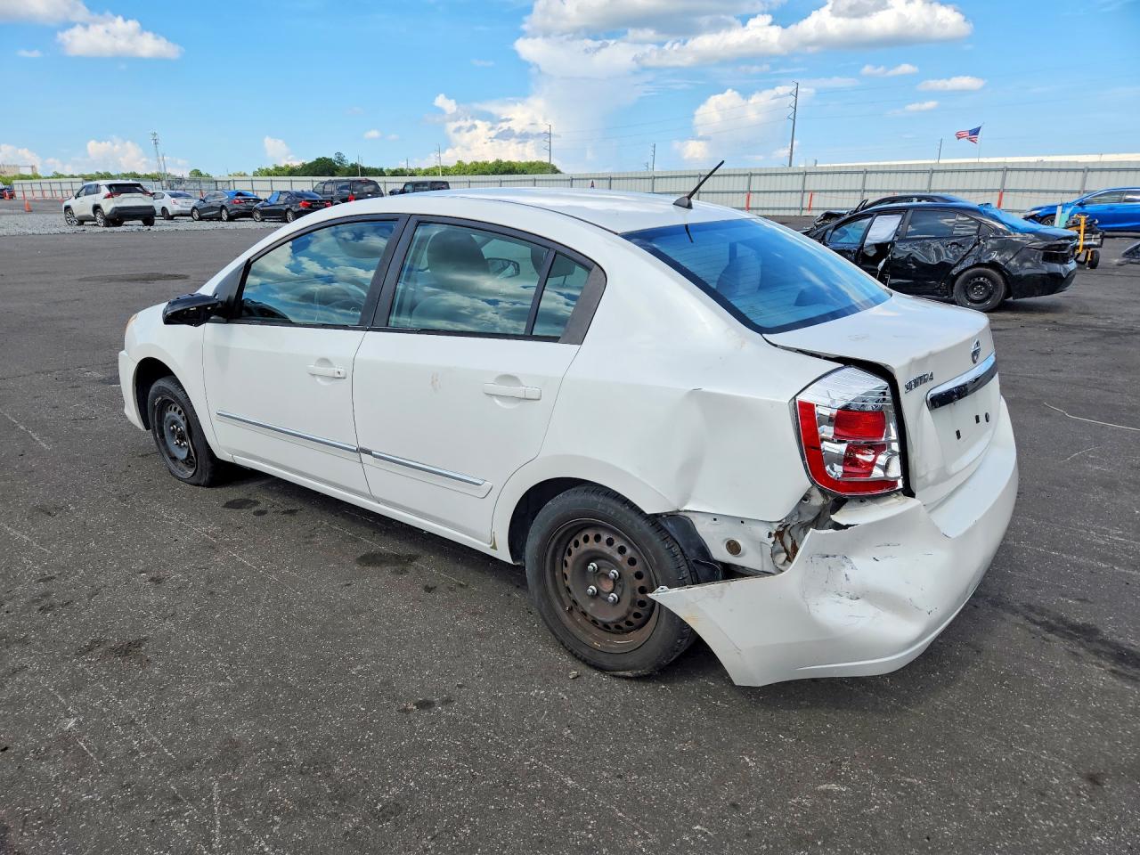 2010 Nissan Sentra 2.0 White vin: 3N1AB6AP8AL665992