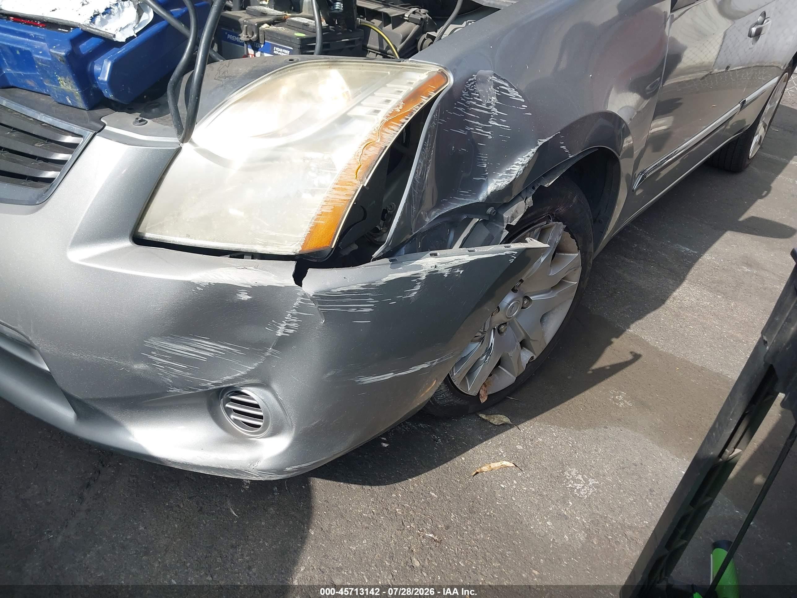 2010 Nissan Sentra 2.0s Silver vin: 3N1AB6AP8AL691833