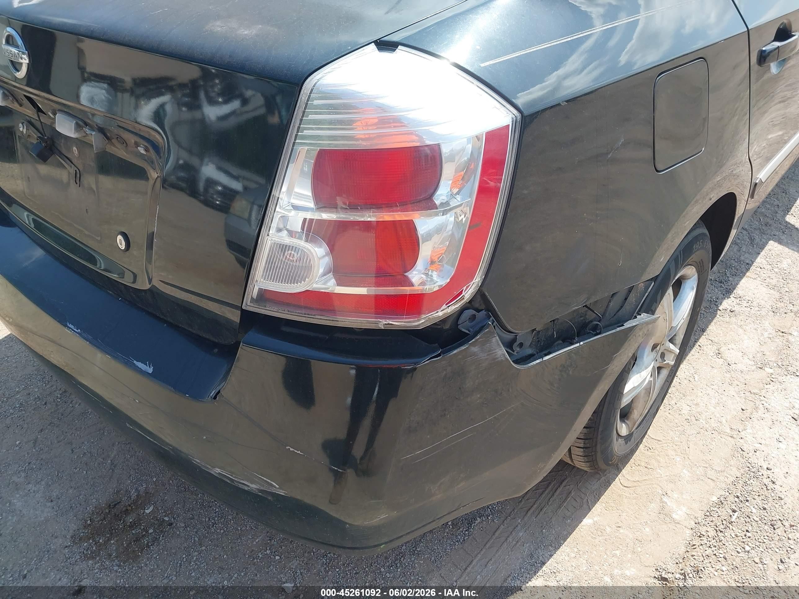 2010 Nissan Sentra 2.0s Black vin: 3N1AB6AP8AL691850