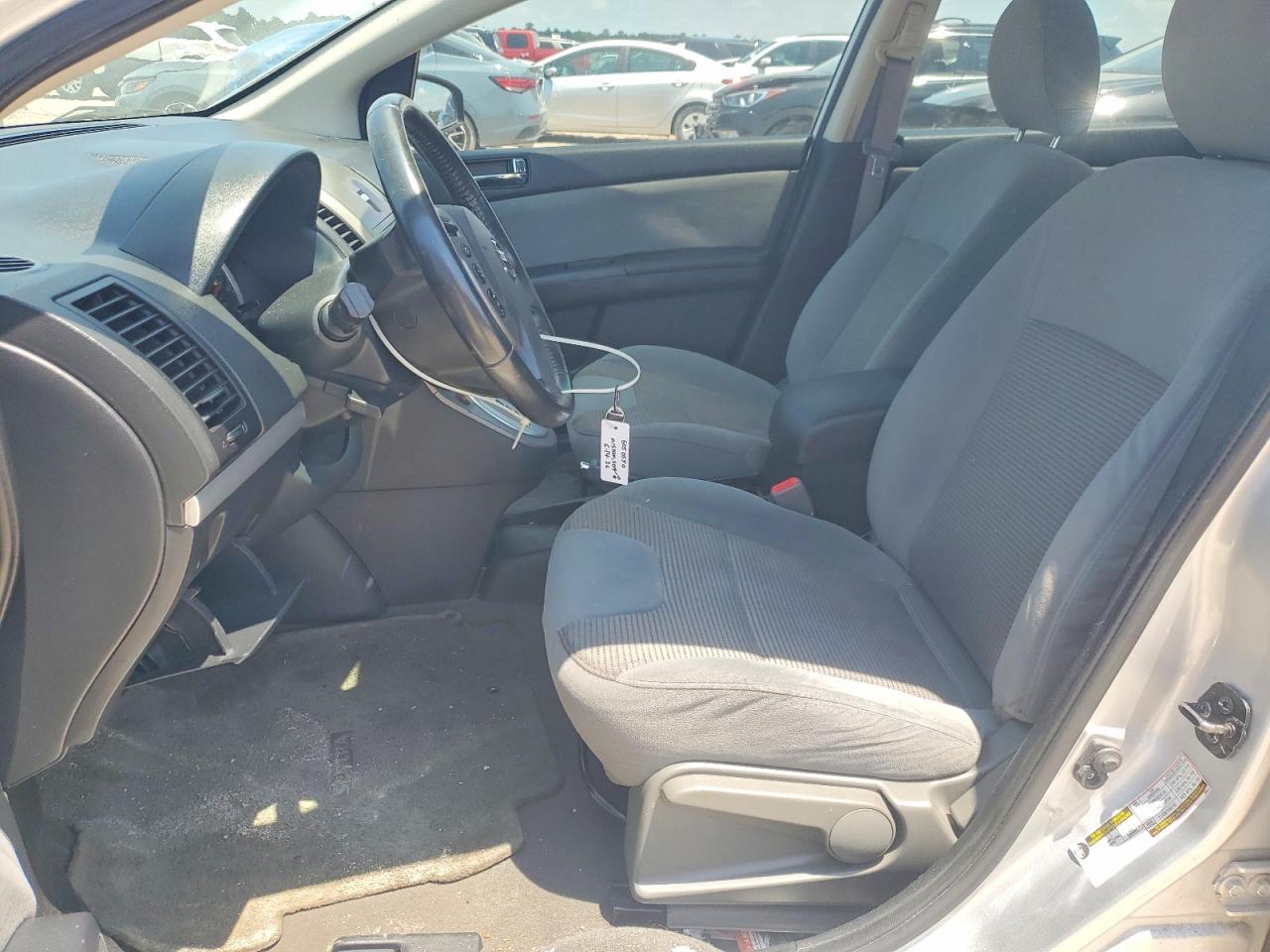 2010 Nissan Sentra 2.0 Silver vin: 3N1AB6AP8AL692643
