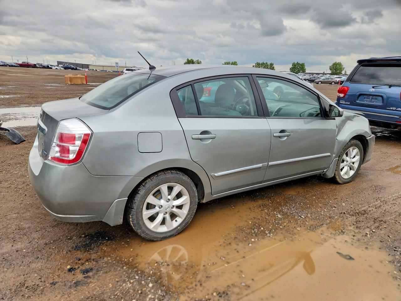 2010 Nissan Sentra 2.0 Silver vin: 3N1AB6AP8AL701552