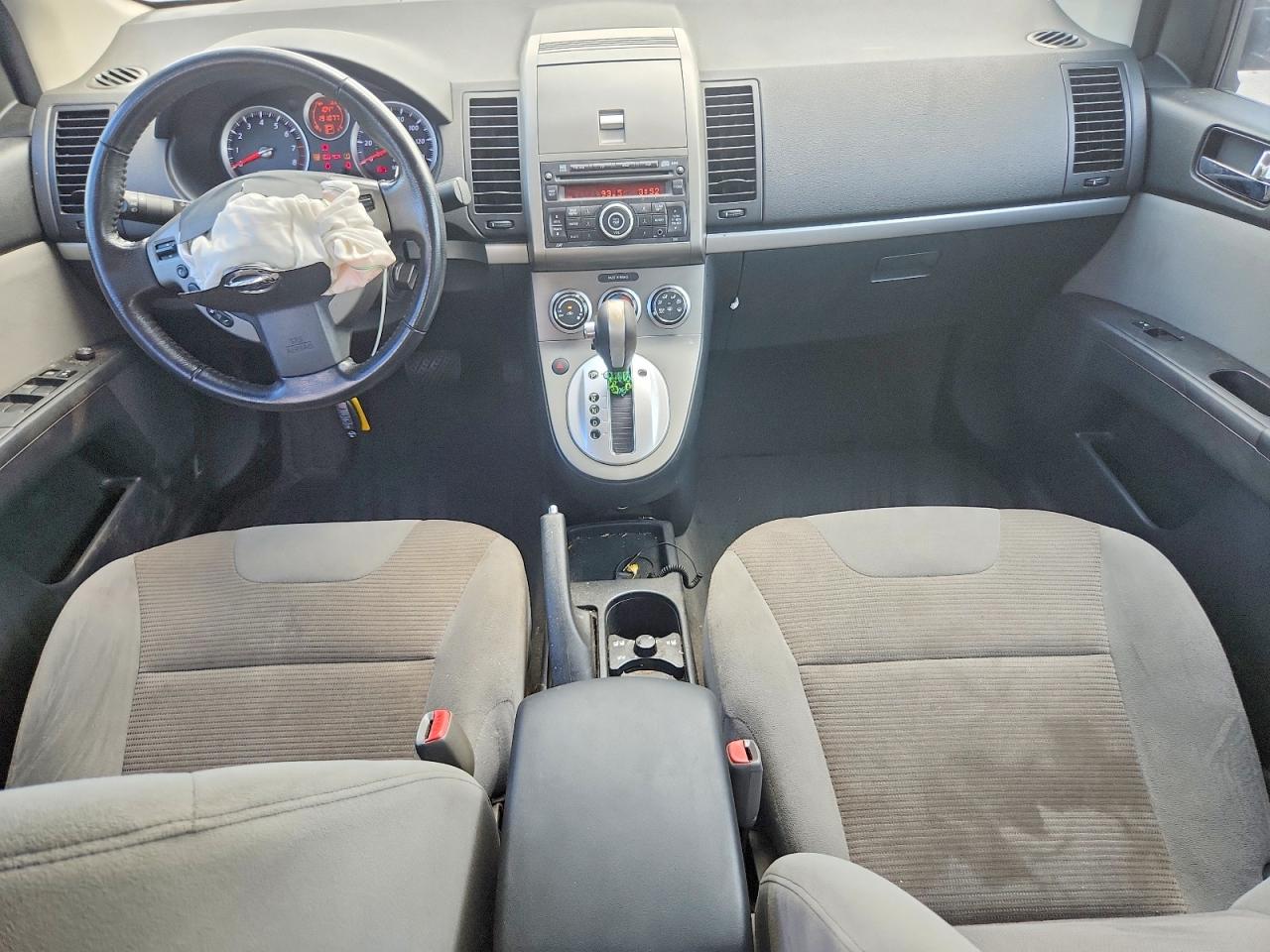 2010 Nissan Sentra 2.0 Silver vin: 3N1AB6AP8AL713538