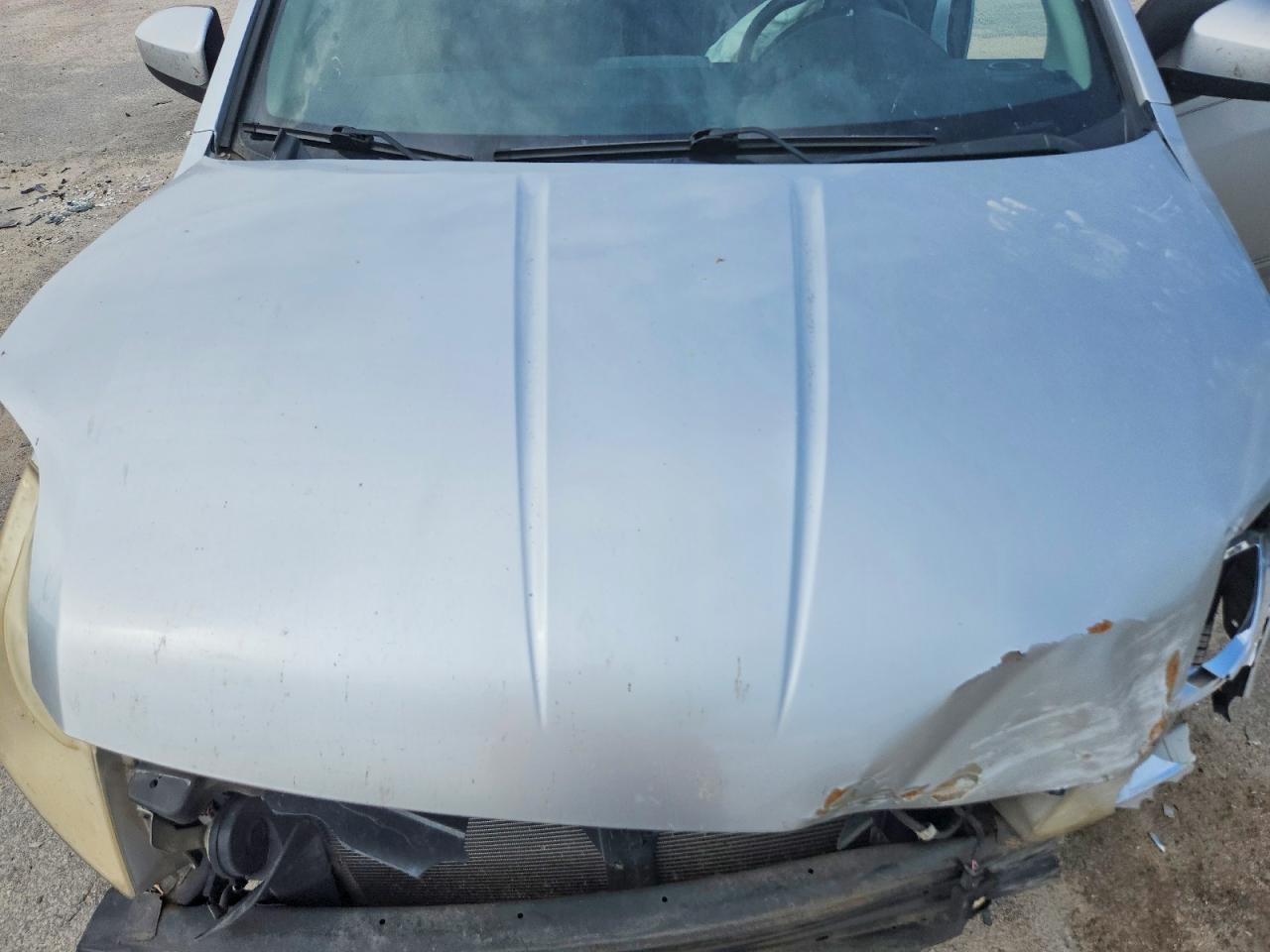 2010 Nissan Sentra 2.0 Silver vin: 3N1AB6AP8AL713538