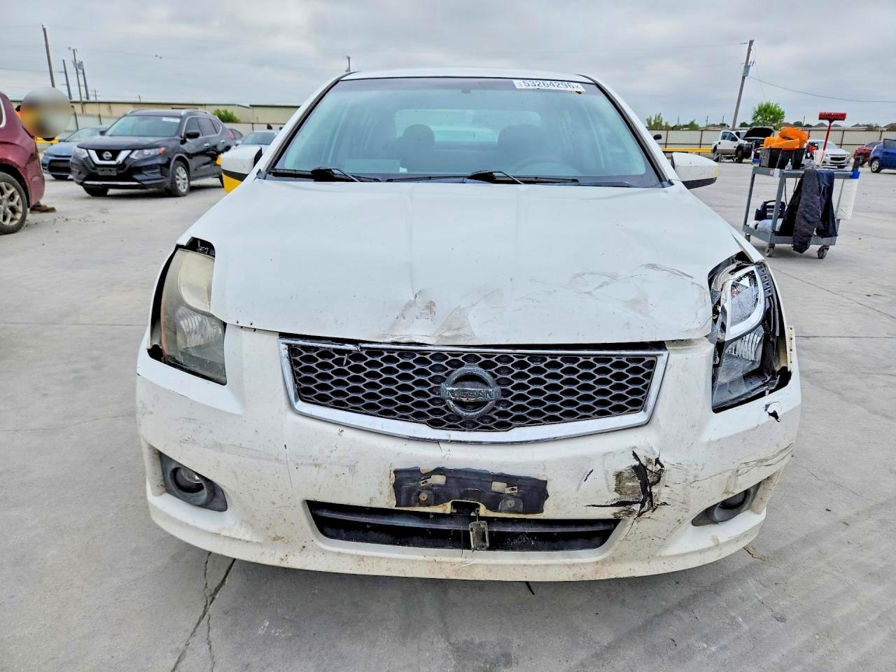 2010 Nissan Sentra 2.0 Белый vin: 3N1AB6AP8AL724734