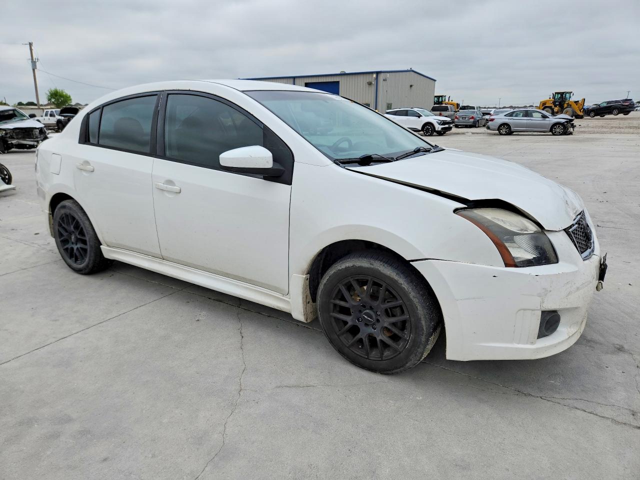 2010 Nissan Sentra 2.0 Белый vin: 3N1AB6AP8AL724734