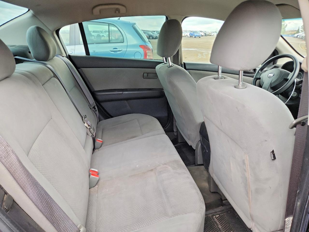 2011 Nissan Sentra 2.0 Black vin: 3N1AB6AP8BL664360