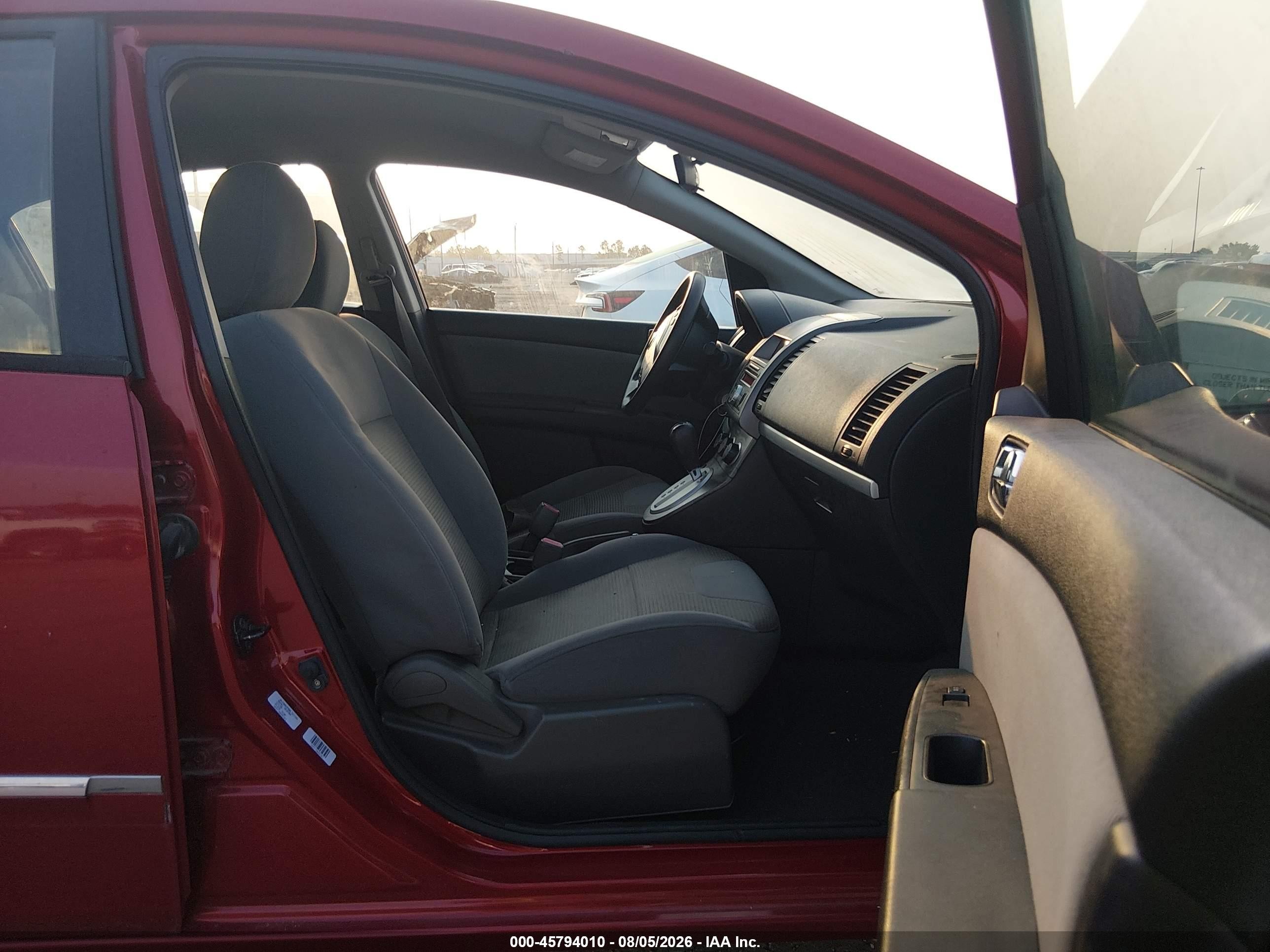 2011 Nissan Sentra 2.0s Red vin: 3N1AB6AP8BL727795