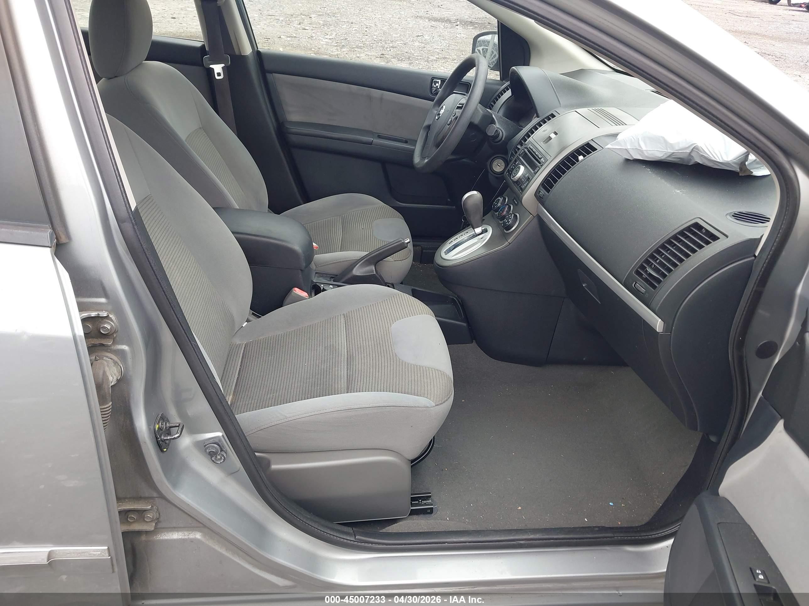2012 Nissan Sentra 2.0 S Silver vin: 3N1AB6AP8CL720413