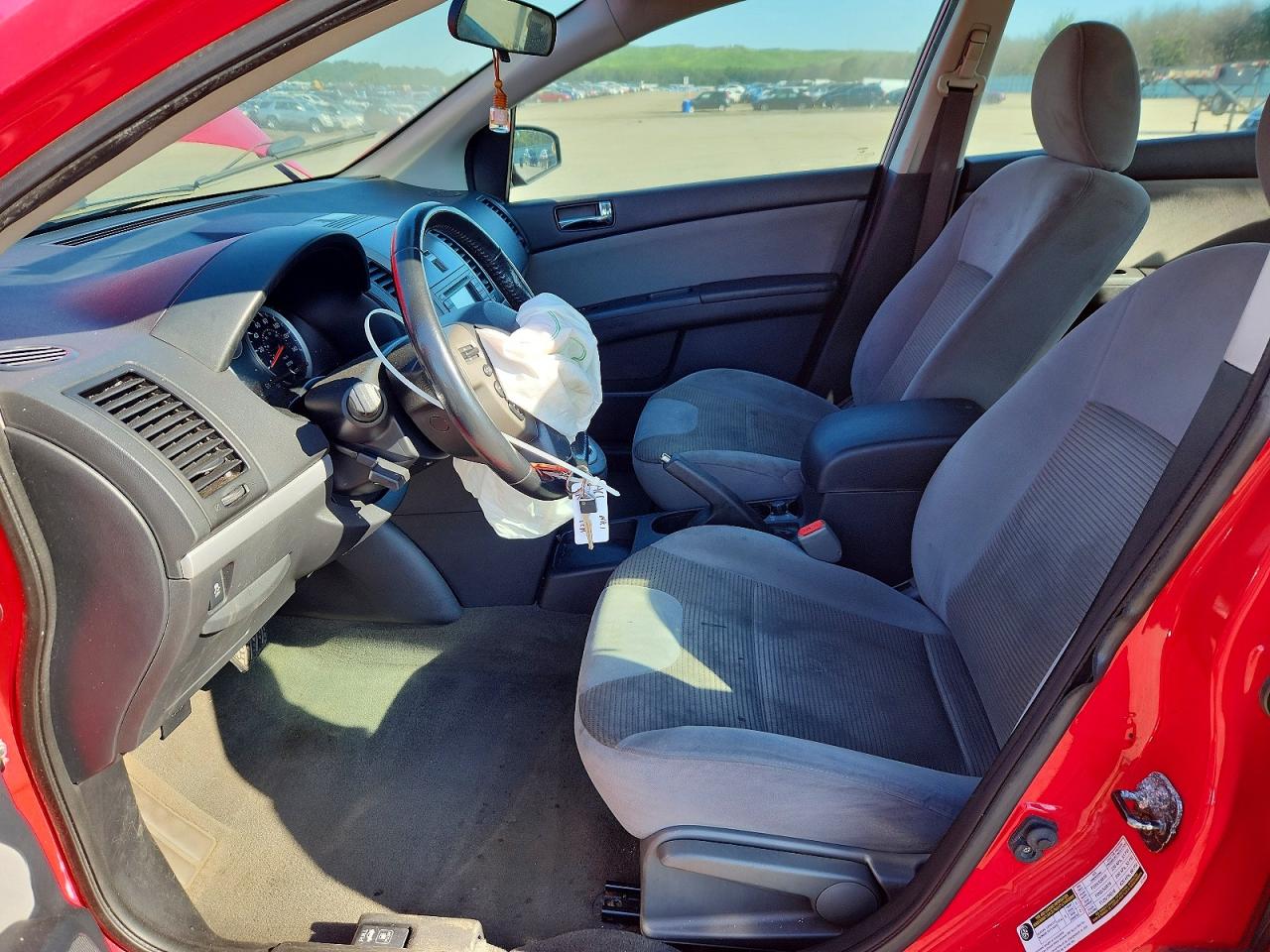 2012 Nissan Sentra 2.0 Red vin: 3N1AB6AP8CL725823