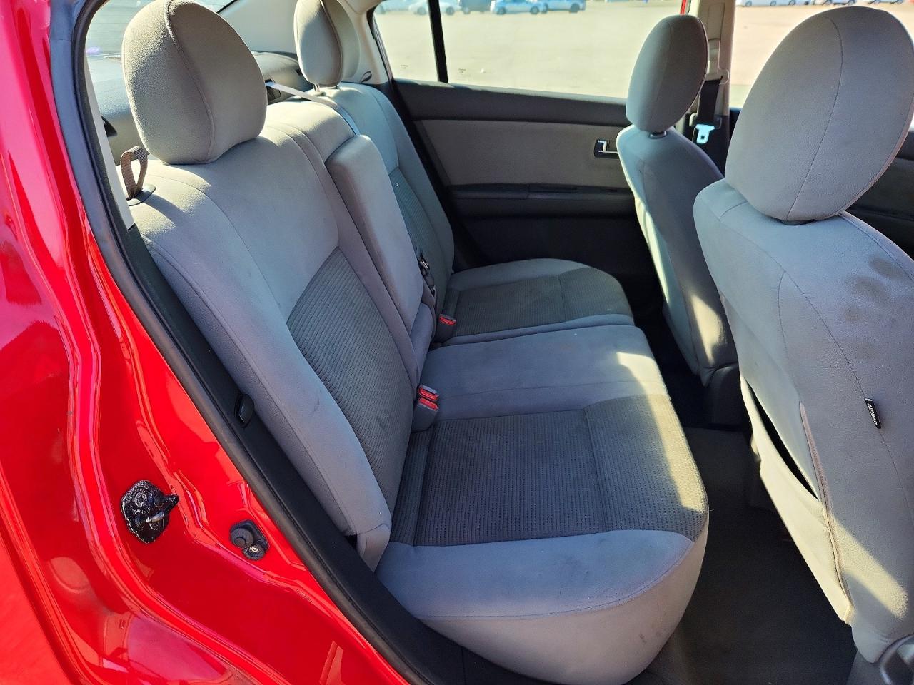 2012 Nissan Sentra 2.0 Red vin: 3N1AB6AP8CL725823