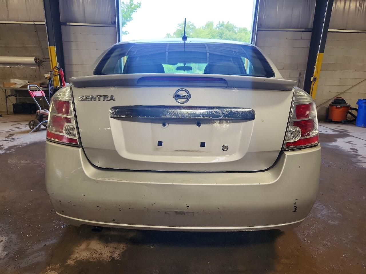 2012 Nissan Sentra 2.0 Серебряный vin: 3N1AB6AP8CL754397