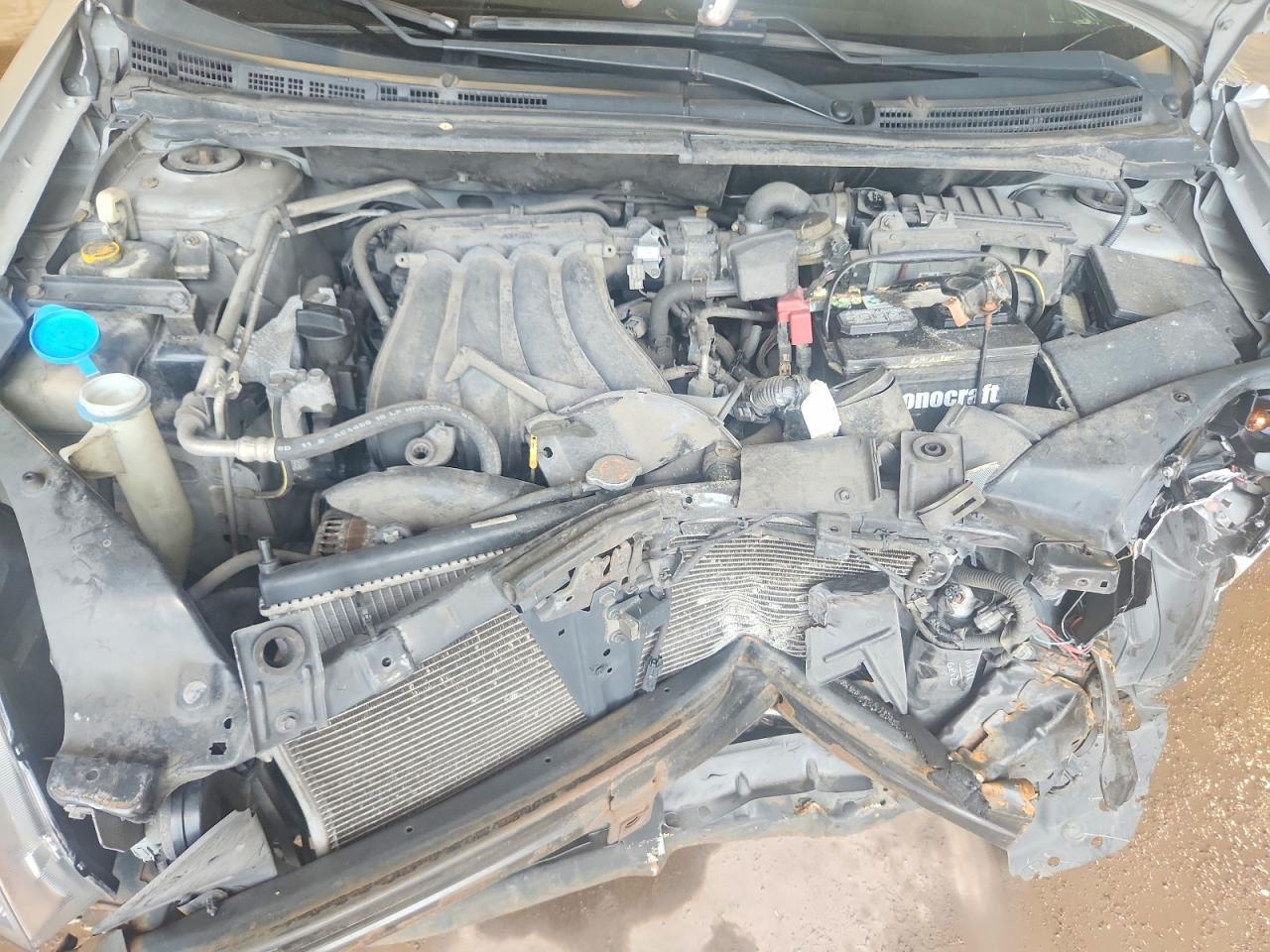 2012 Nissan Sentra 2.0 Серебряный vin: 3N1AB6AP8CL754397