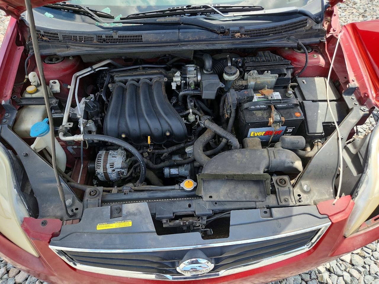 2010 Nissan Sentra 2.0 Red vin: 3N1AB6AP9AL636761