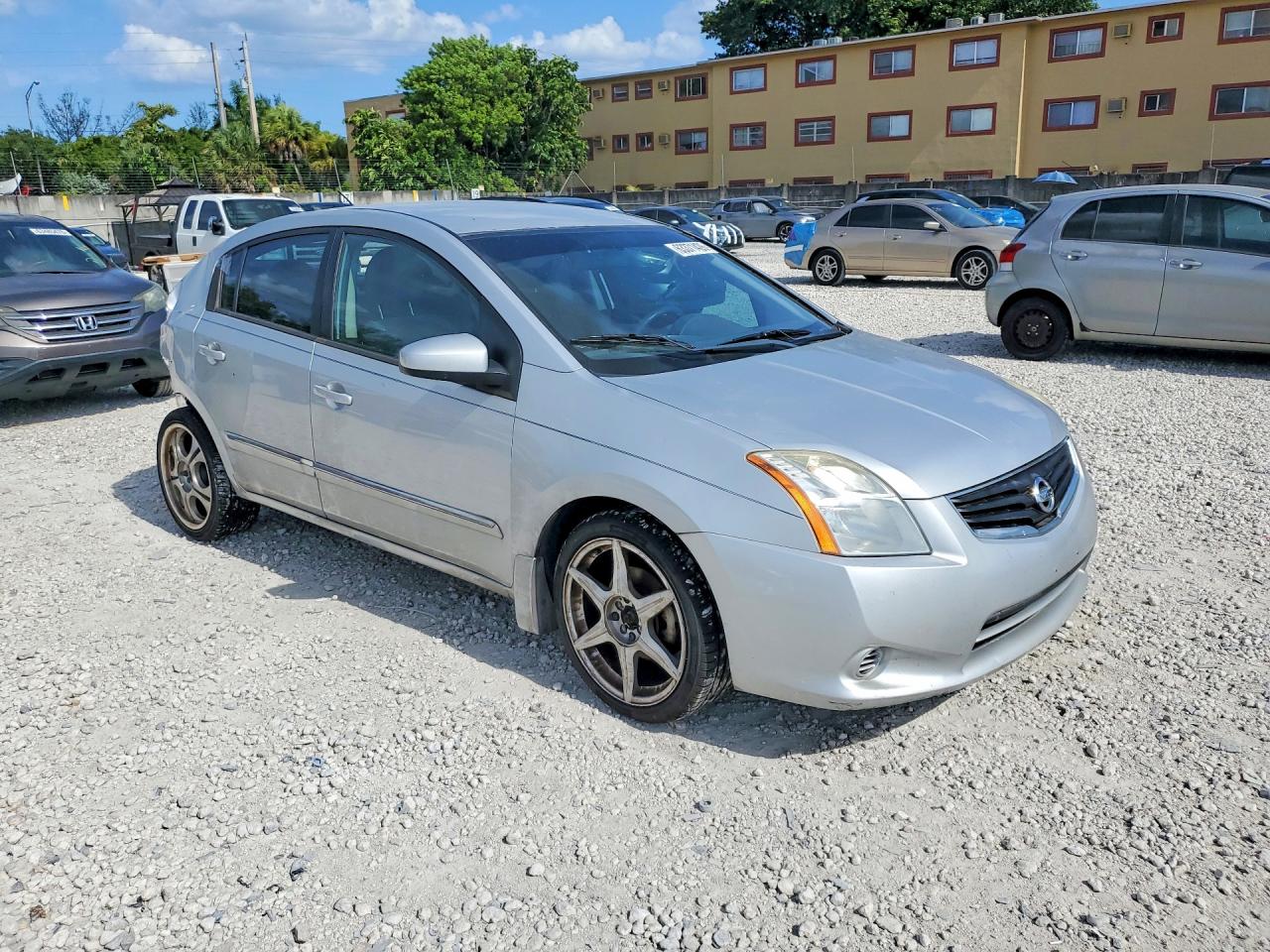 2010 Nissan Sentra 2.0 Silver vin: 3N1AB6AP9AL667086