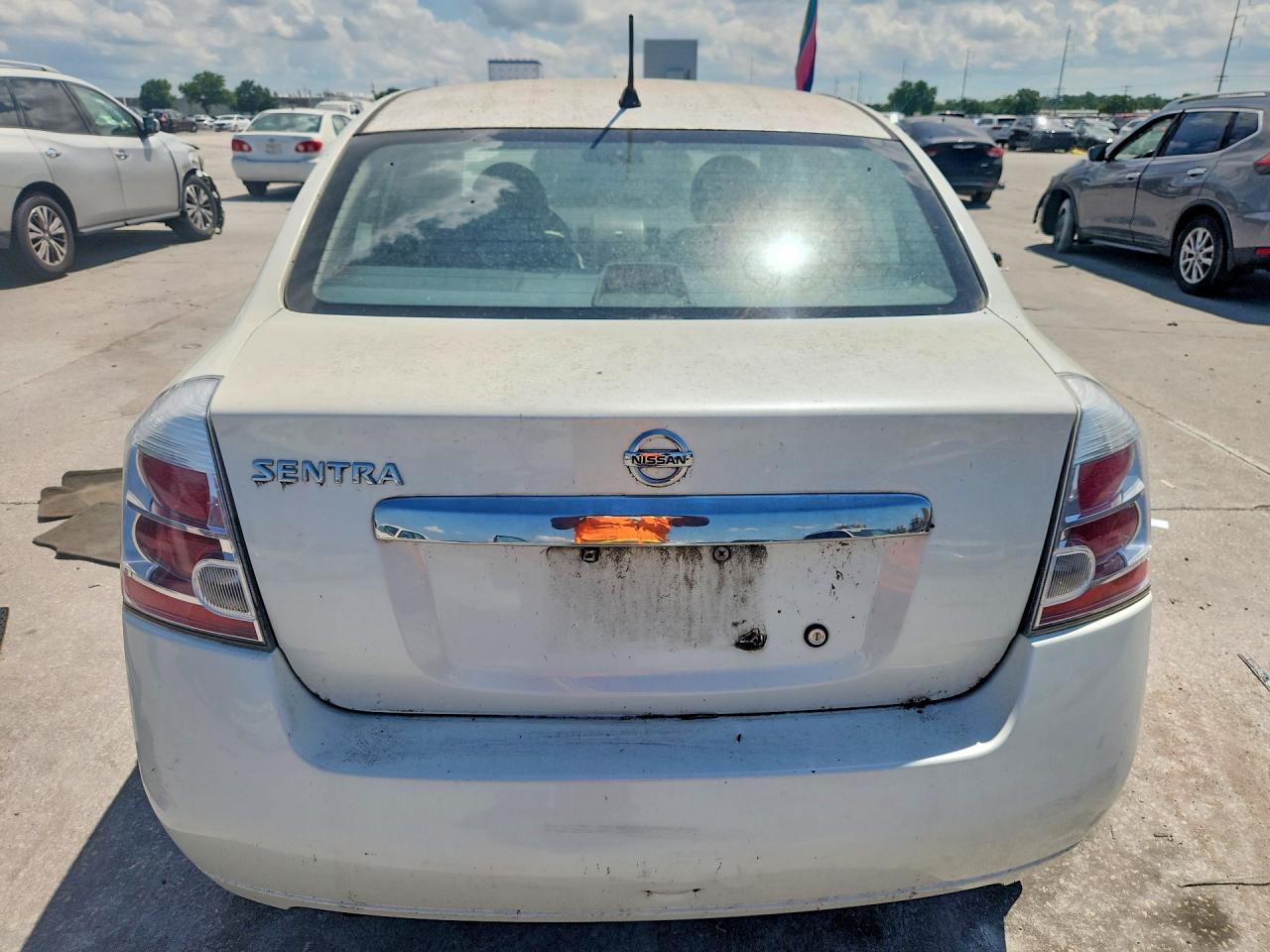 2010 Nissan Sentra 2.0 White vin: 3N1AB6AP9AL692280