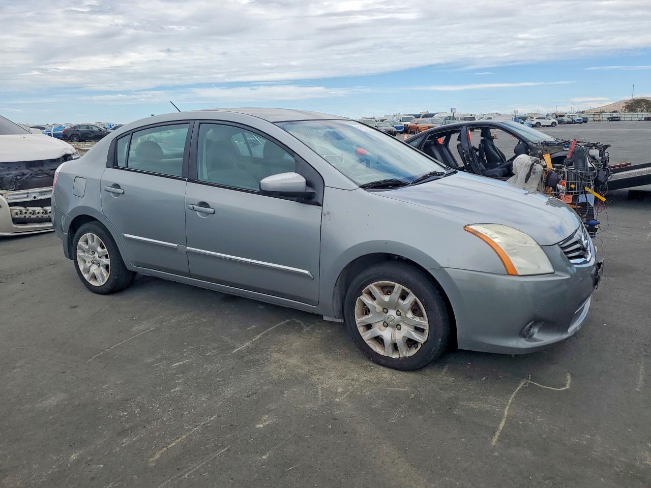 2010 Nissan Sentra 2.0/2.0s/sr/2.0sl Gray vin: 3N1AB6AP9AL709983