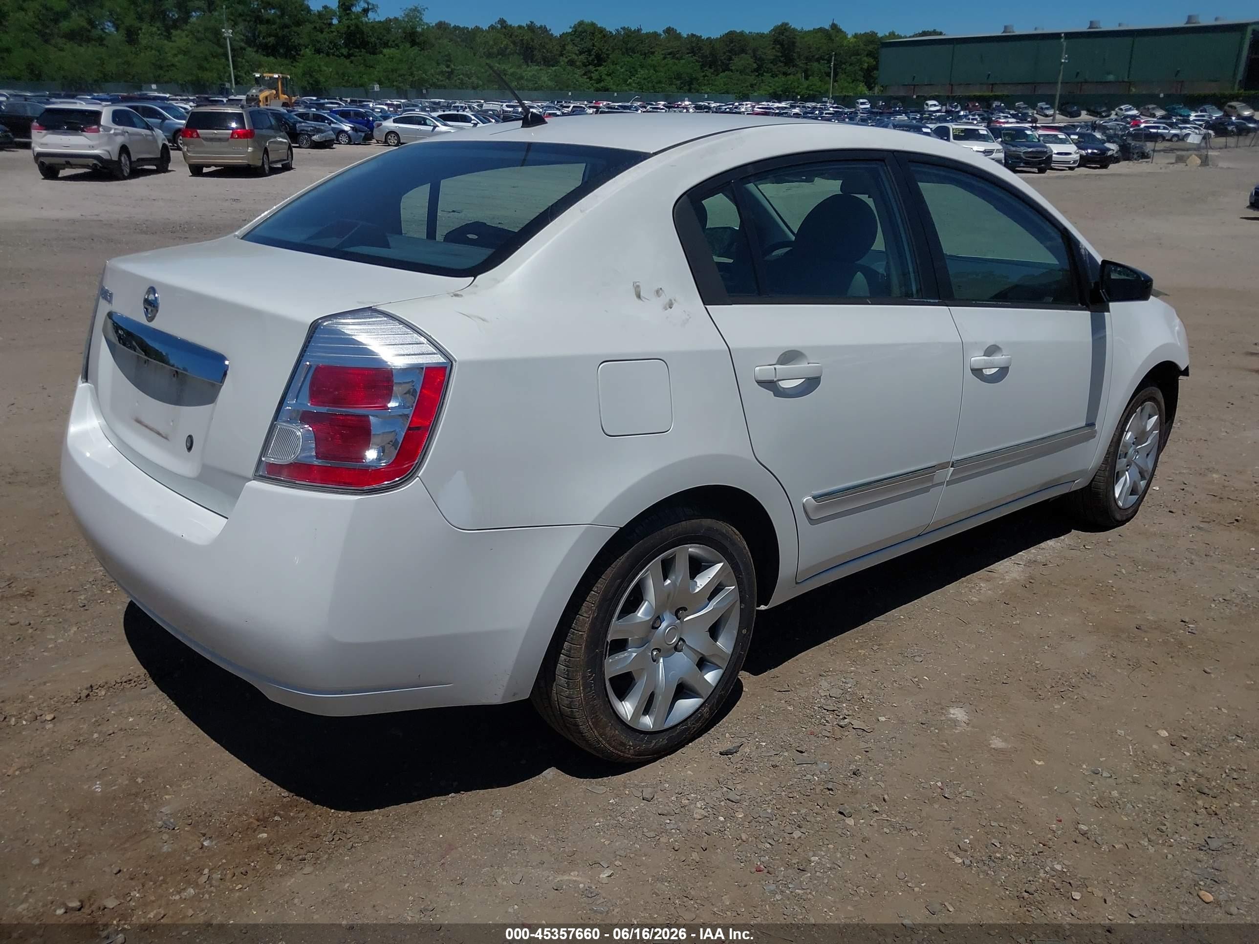 2010 Nissan Sentra 2.0s White vin: 3N1AB6AP9AL712723