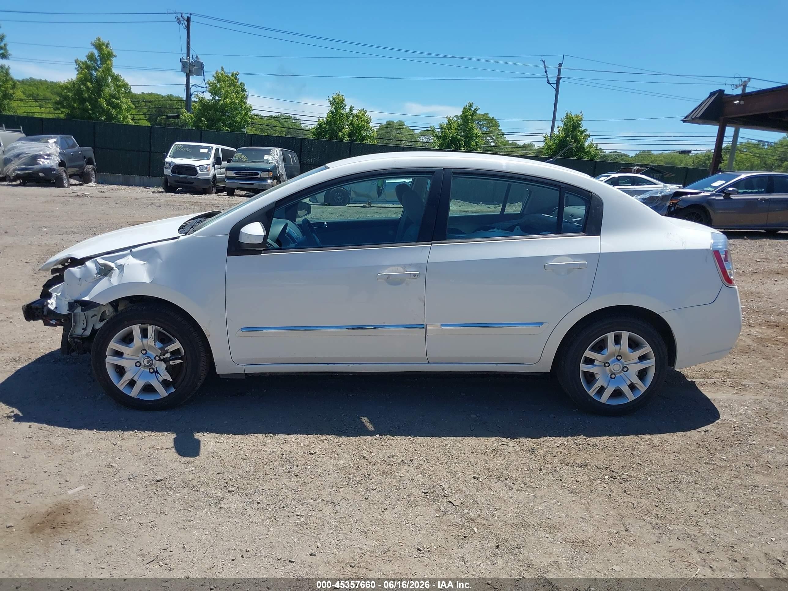 2010 Nissan Sentra 2.0s White vin: 3N1AB6AP9AL712723