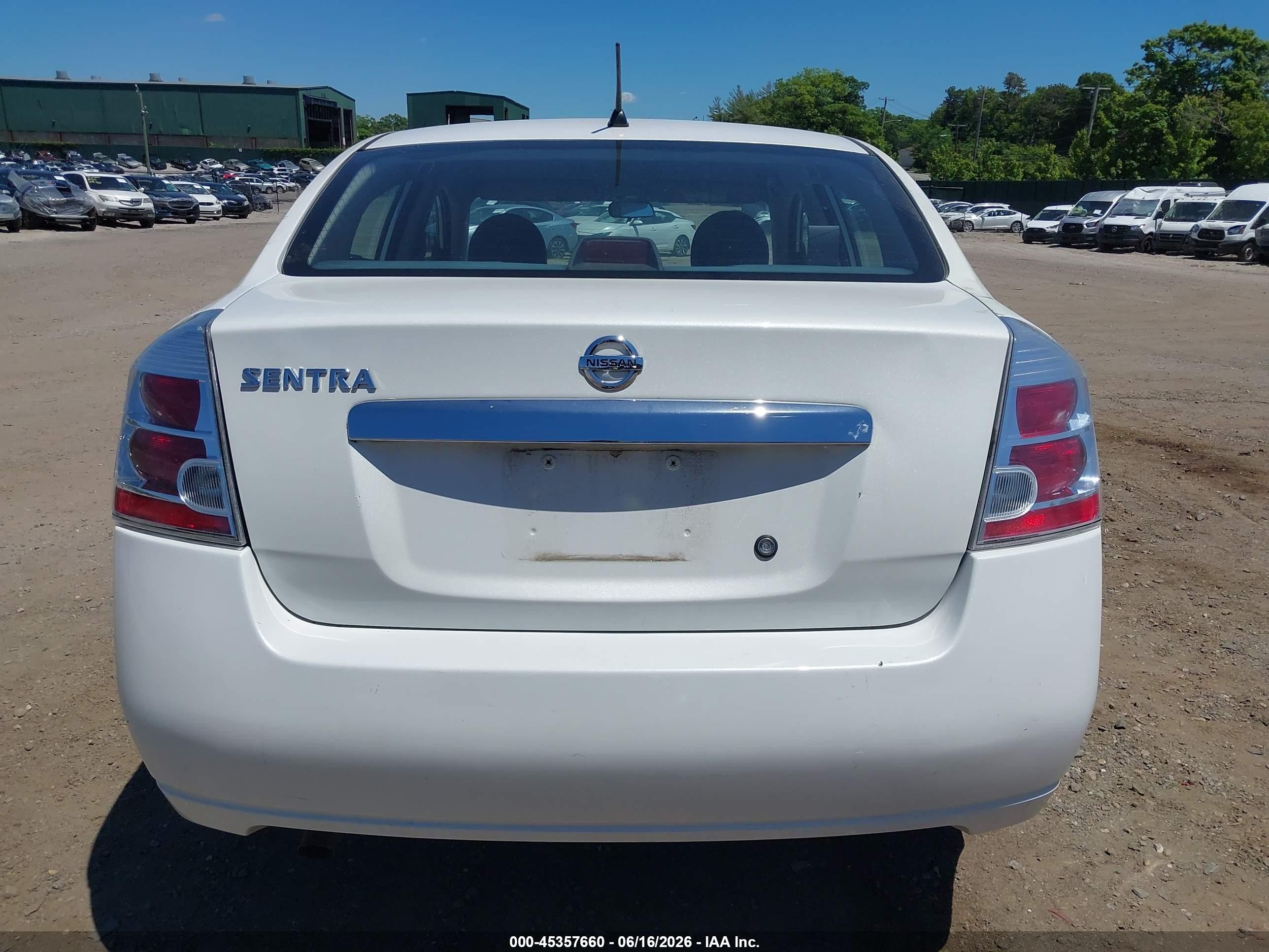 2010 Nissan Sentra 2.0s White vin: 3N1AB6AP9AL712723