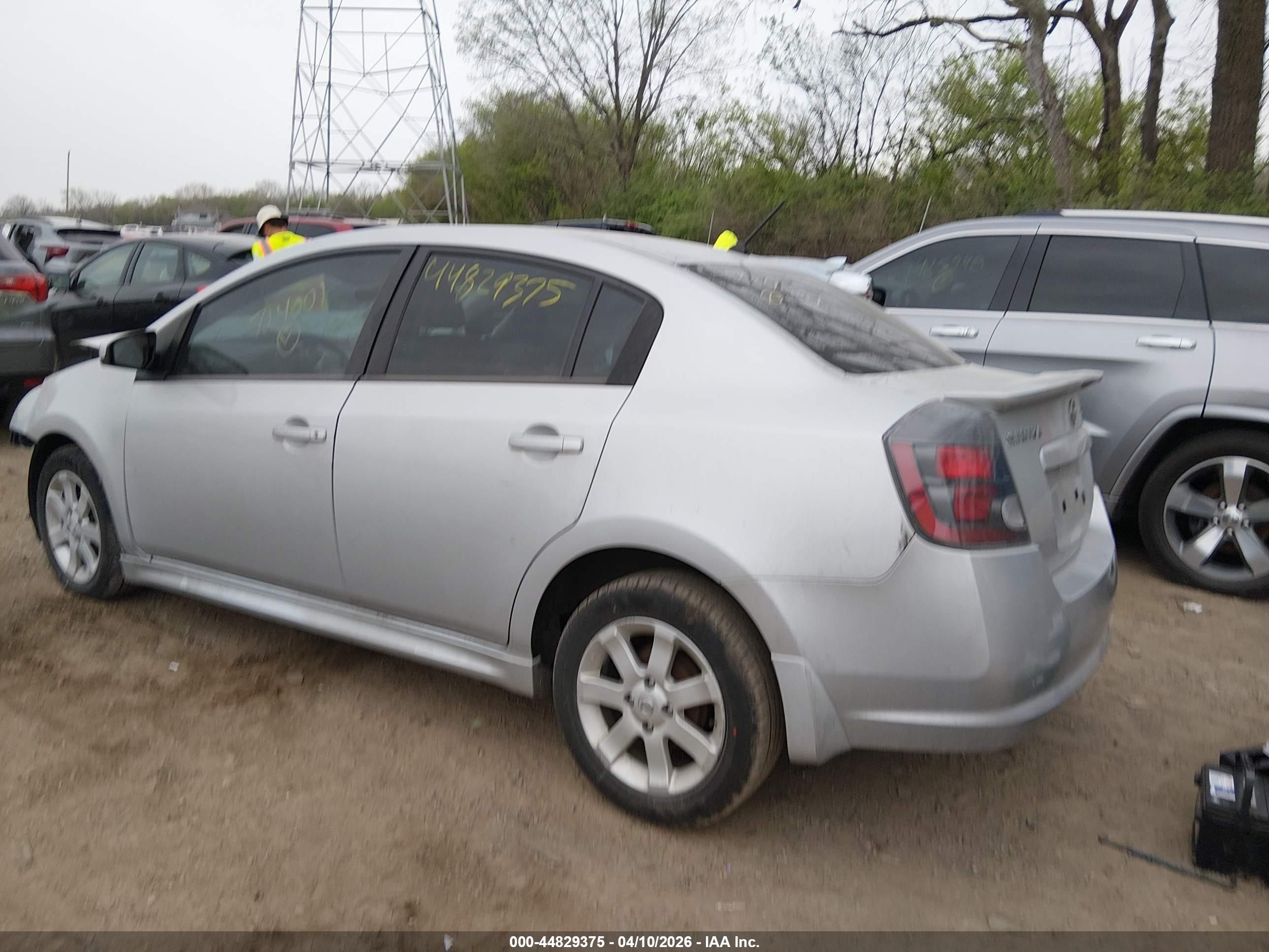 2010 Nissan Sentra 2.0sr Silver vin: 3N1AB6AP9AL724001