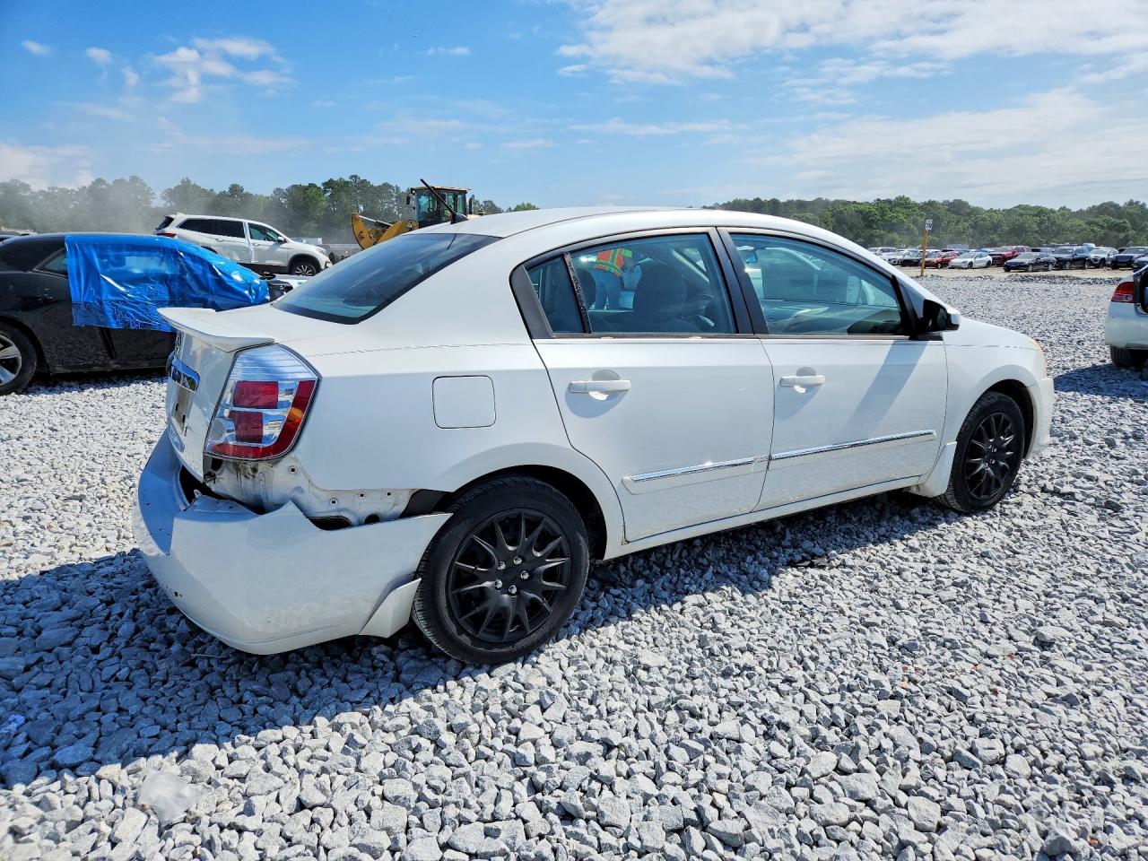 2011 Nissan Sentra 2.0 White vin: 3N1AB6AP9BL657370