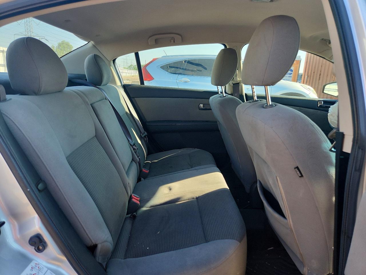 2011 Nissan Sentra Silver vin: 3N1AB6AP9BL660611