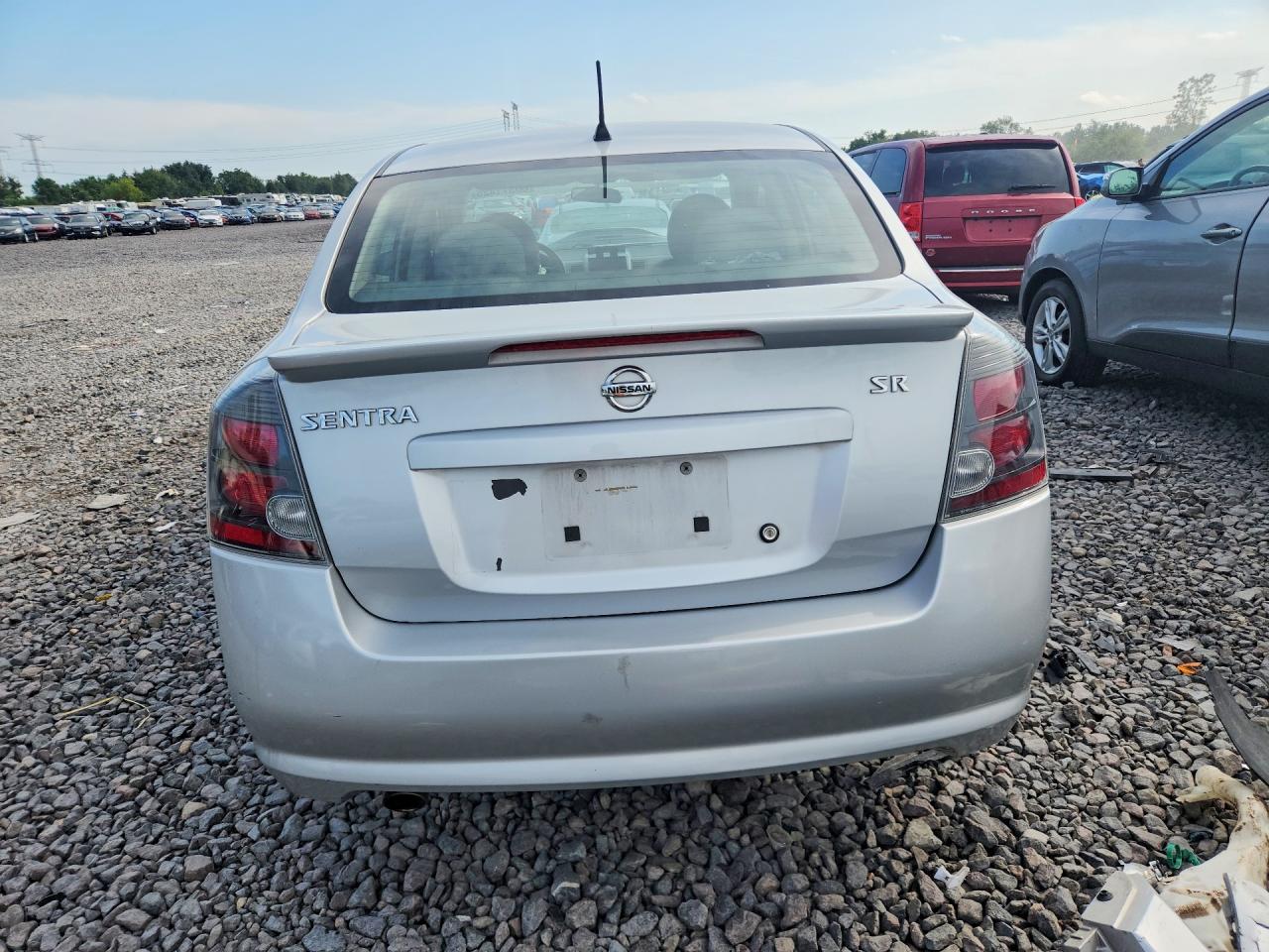 2011 Nissan Sentra 2.0 Silver vin: 3N1AB6AP9BL668014