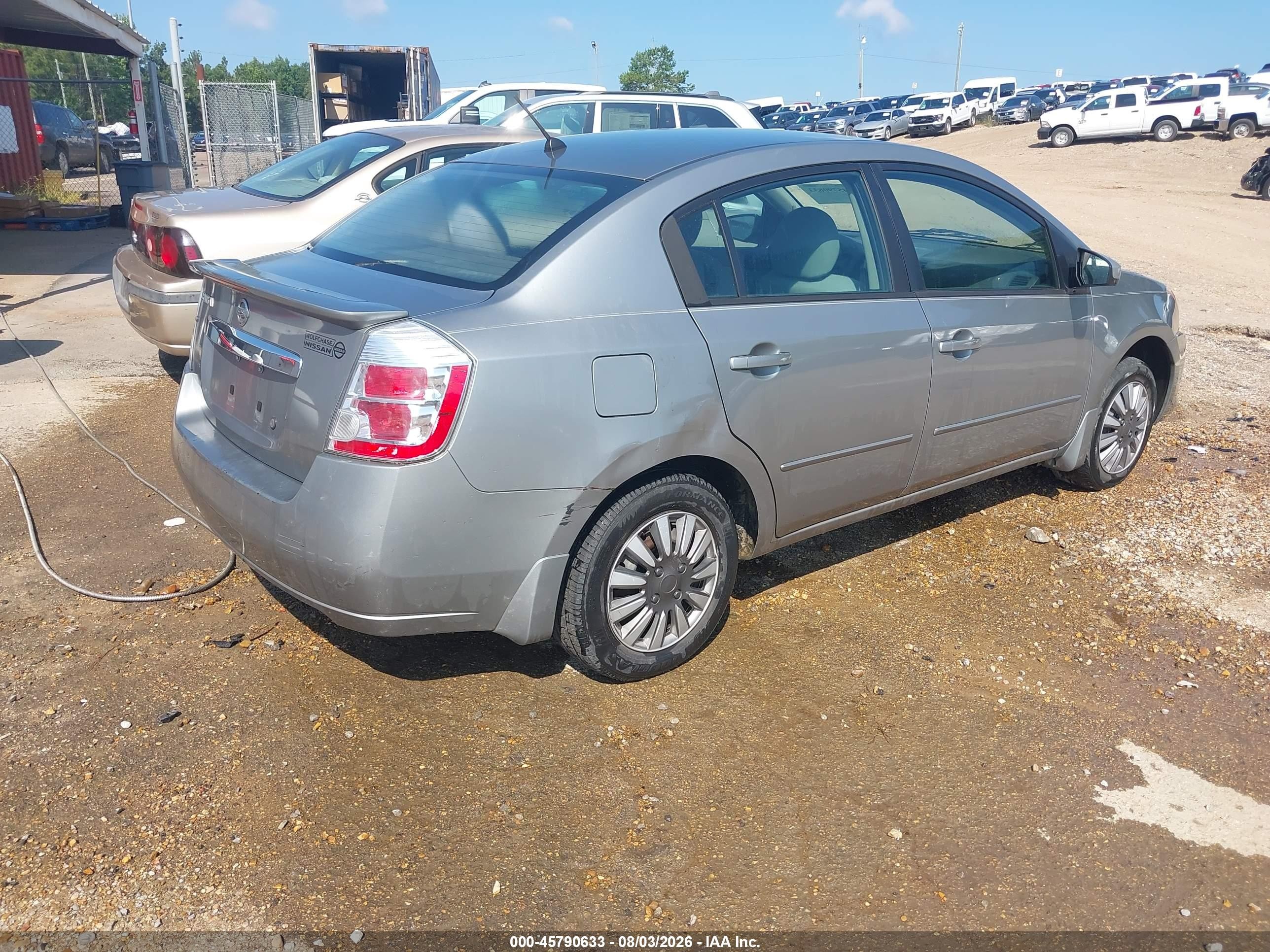 2011 Nissan Sentra 2.0 Silver vin: 3N1AB6AP9BL696444