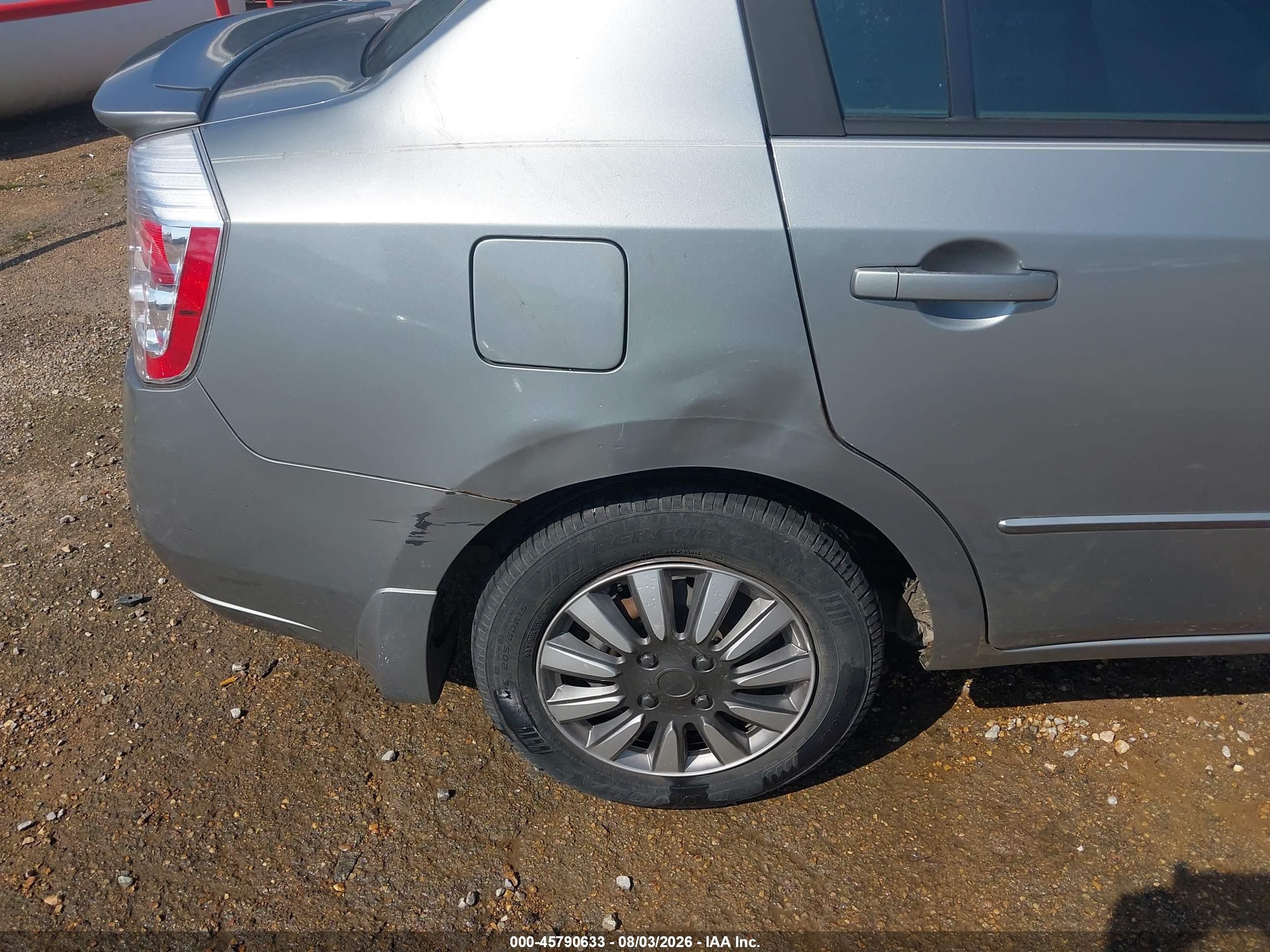 2011 Nissan Sentra 2.0 Silver vin: 3N1AB6AP9BL696444
