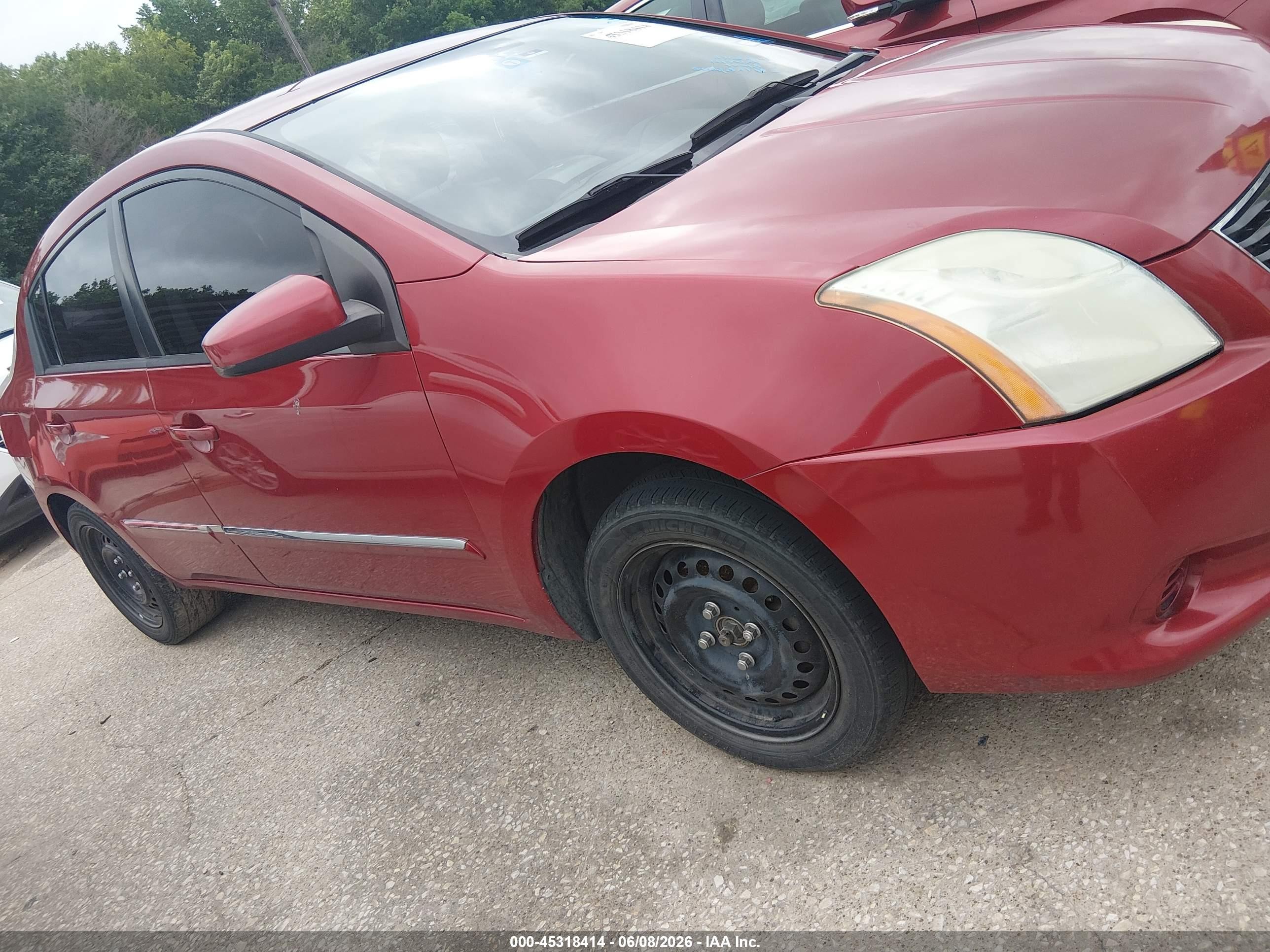 2011 Nissan Sentra 2.0s Red vin: 3N1AB6AP9BL727787